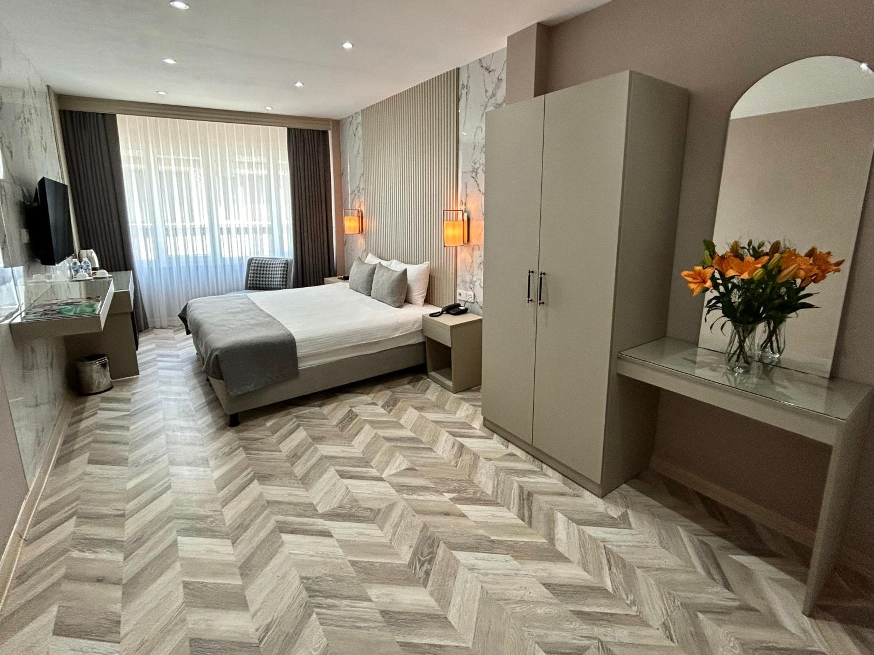 Lo spazioso Hotel Nişantaşı — 6