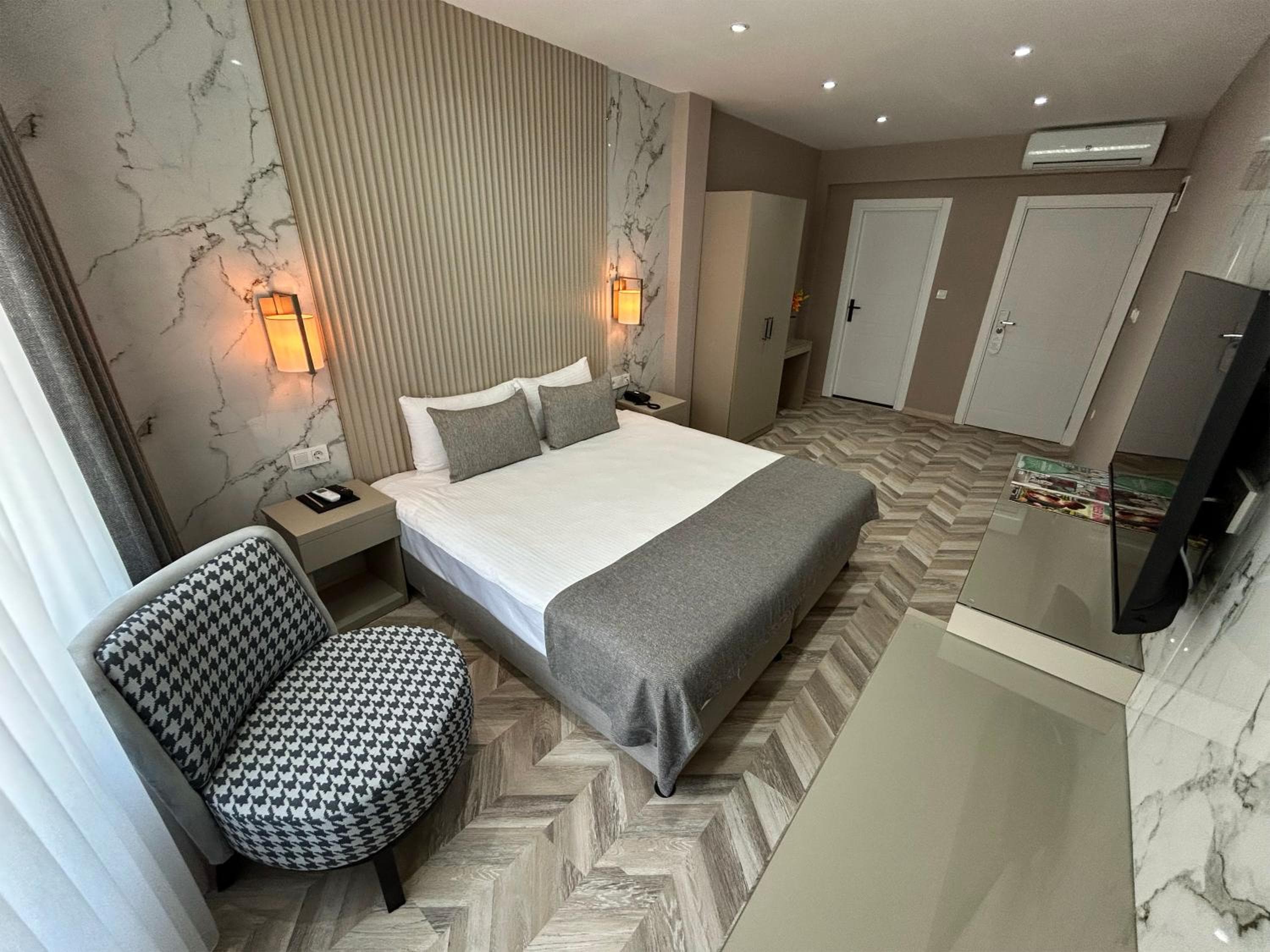 Lo spazioso Hotel Nişantaşı — 10
