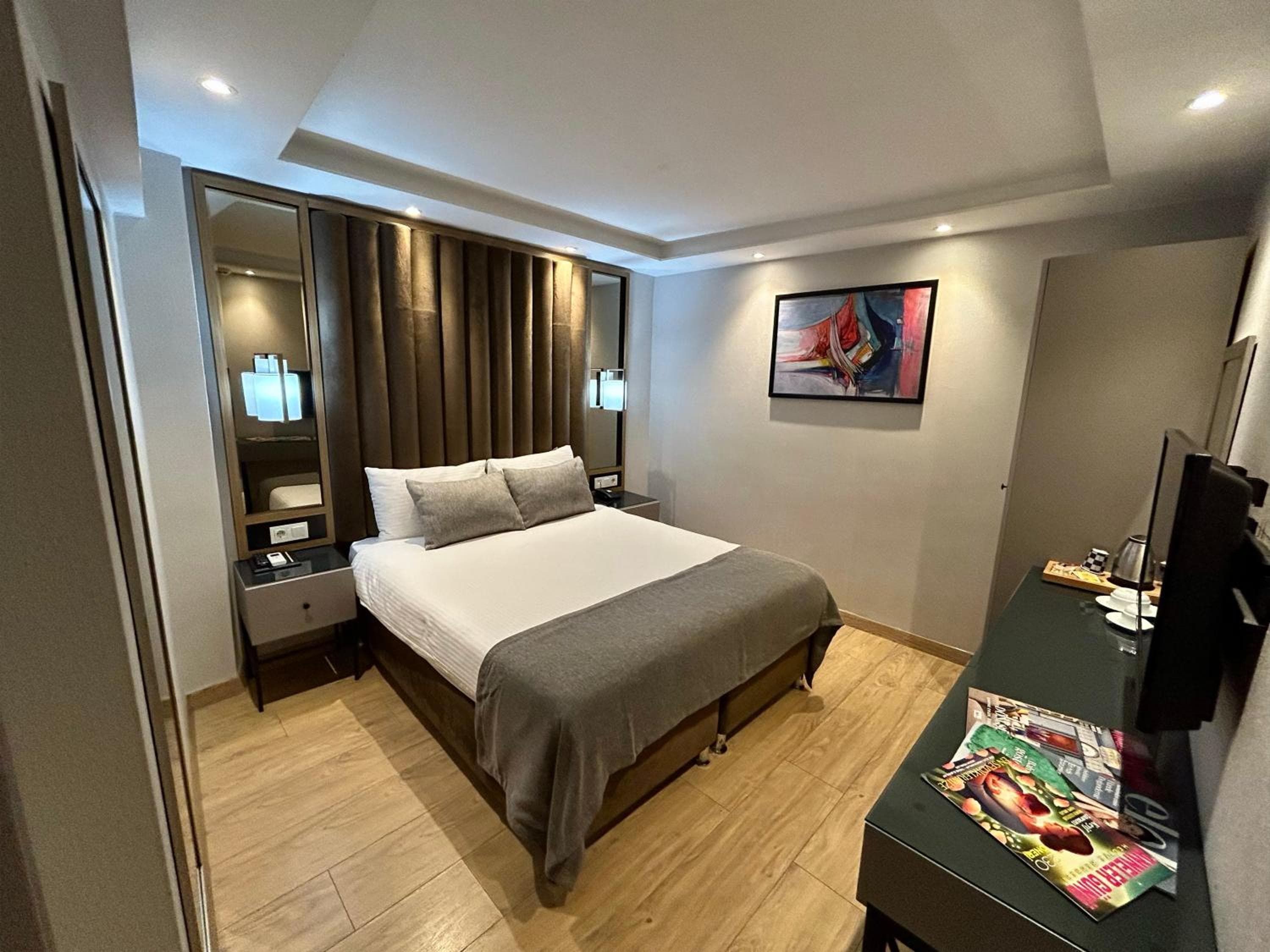 Lo spazioso Hotel Nişantaşı — 2