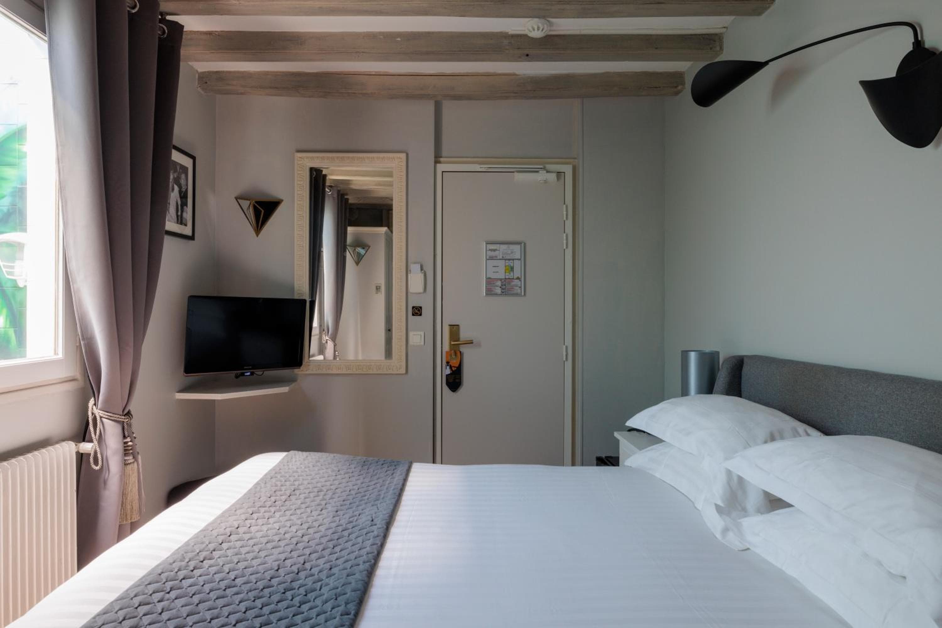 Hôtel Saint Martin Bastille — 24