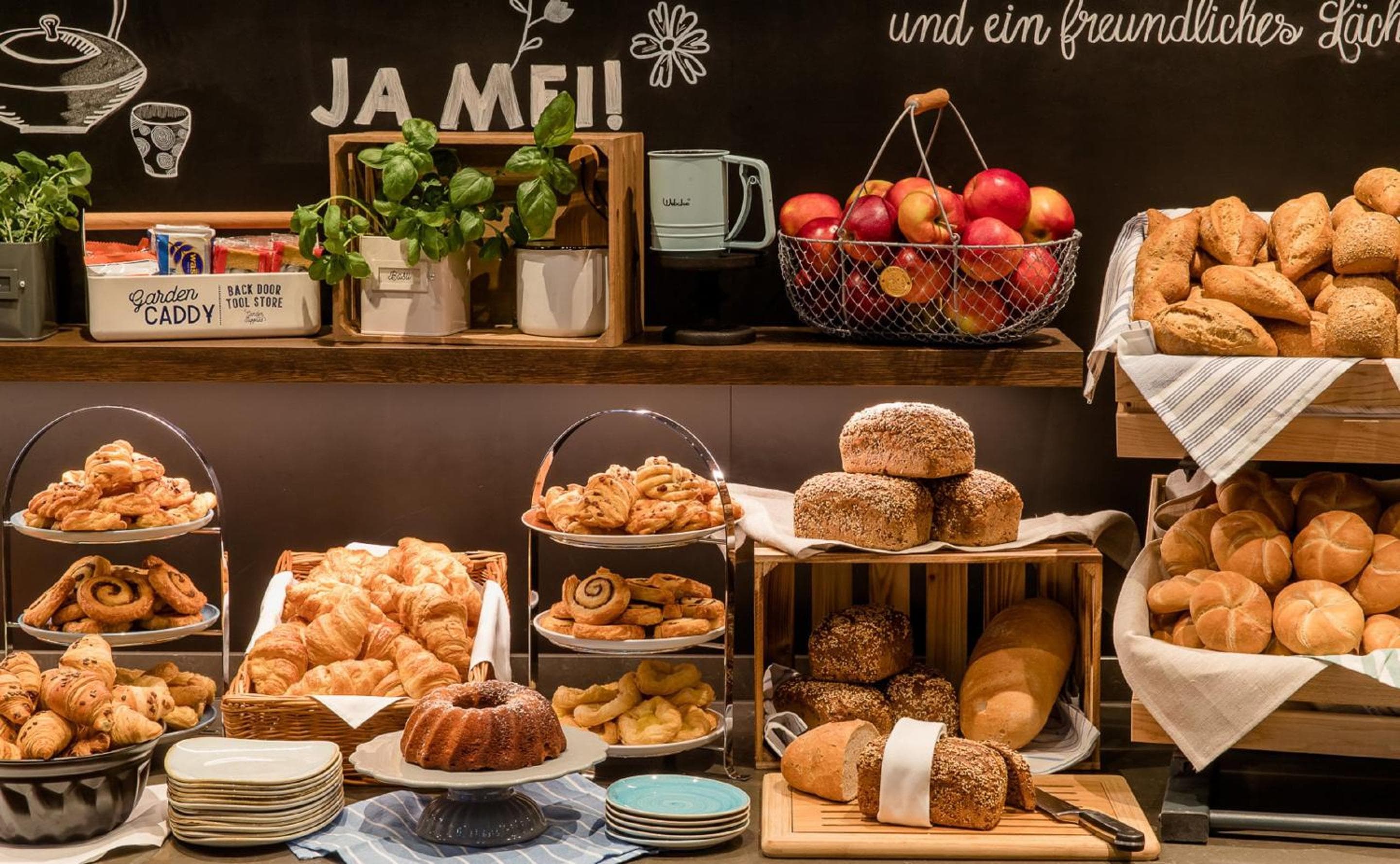 Motel One Barcelona-Ciutadella — 15
