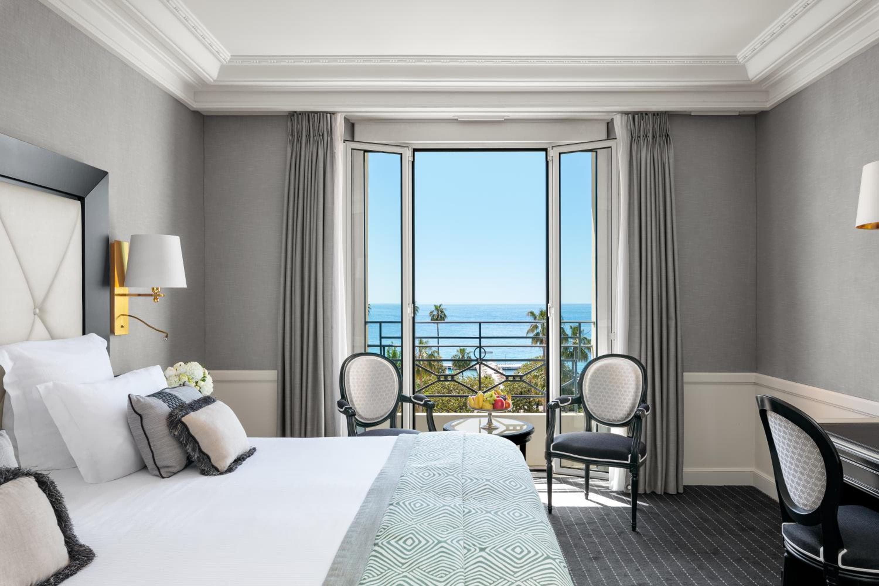Hotel Barrière Le Majestic Cannes — 16