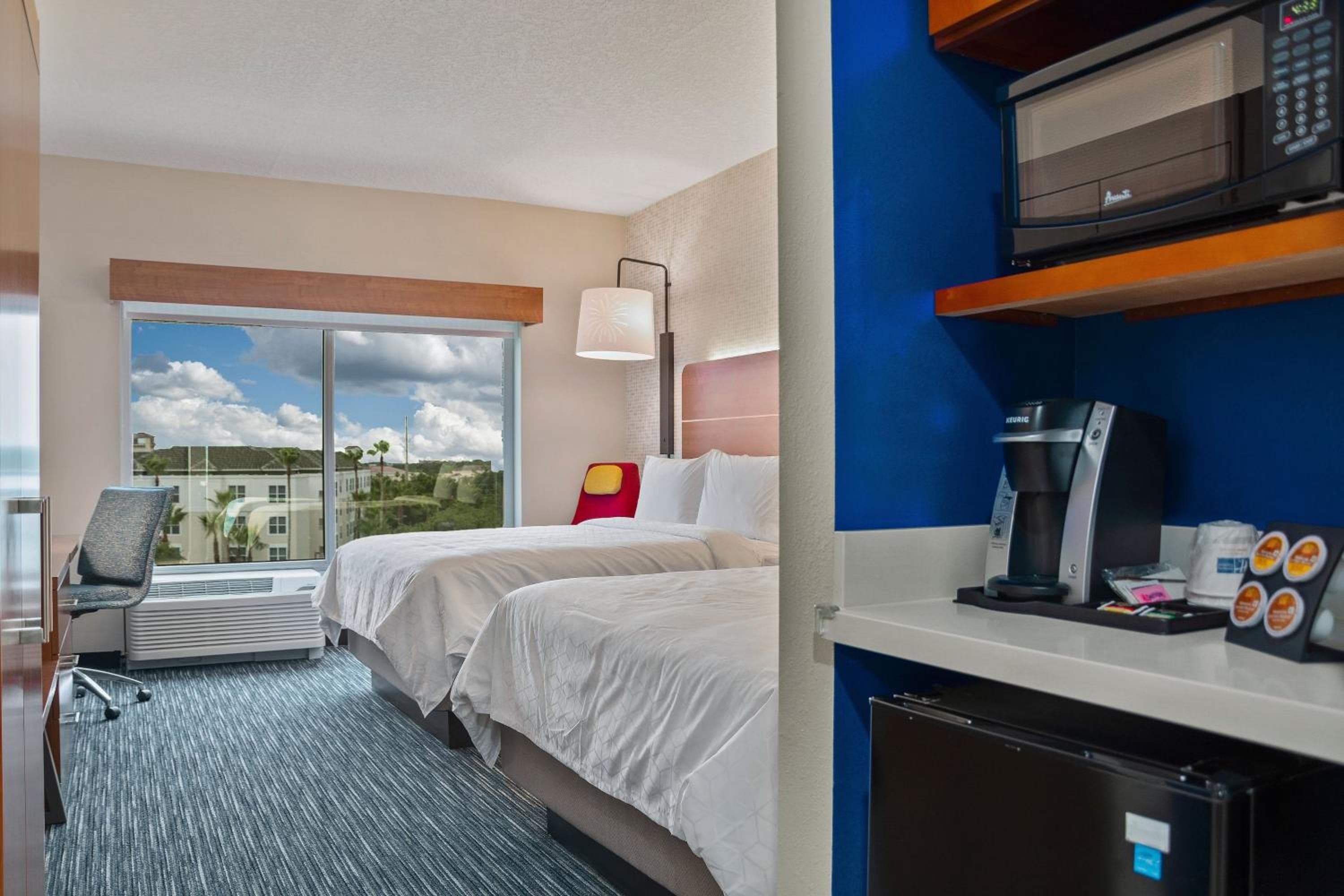 Holiday Inn Express & Suites Orlando-Lake Buena Vista, un hotel IHG — 27