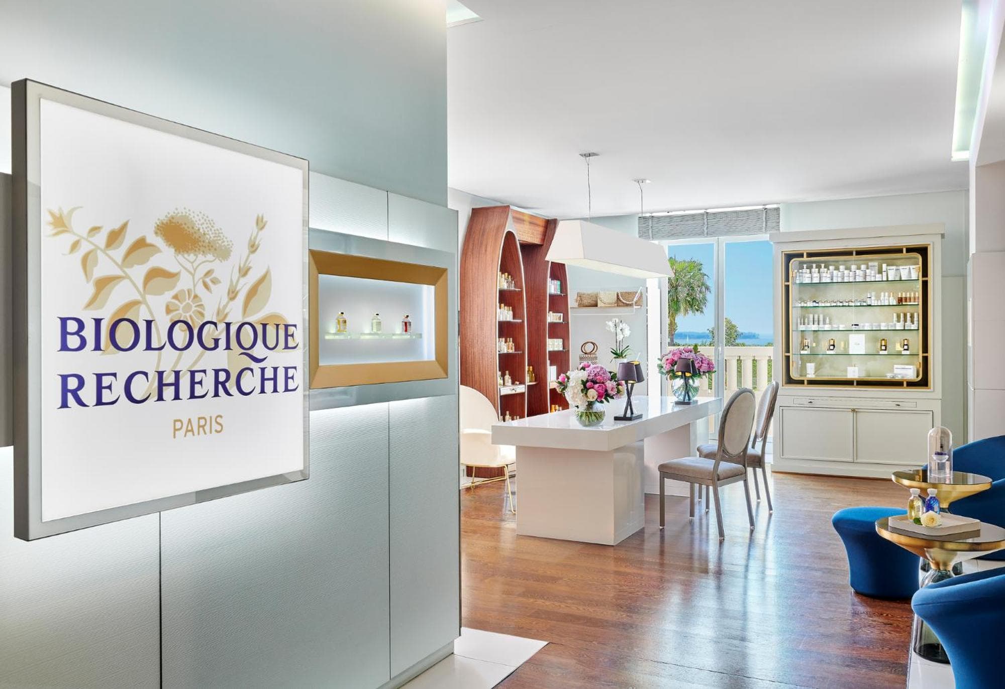 Hotel Barrière Le Majestic Cannes — 19