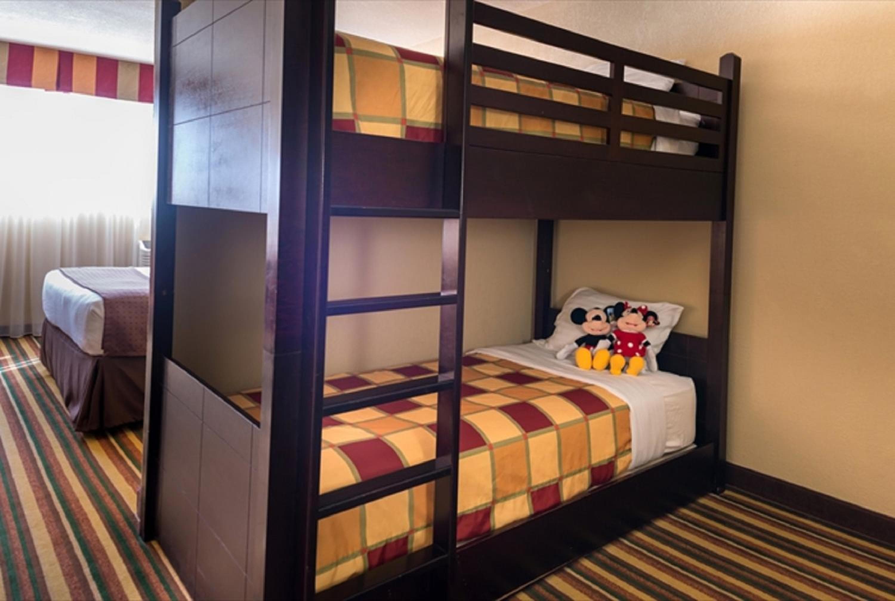 Holiday Inn & Suites Orlando SW - Celebration Area by IHG — 3