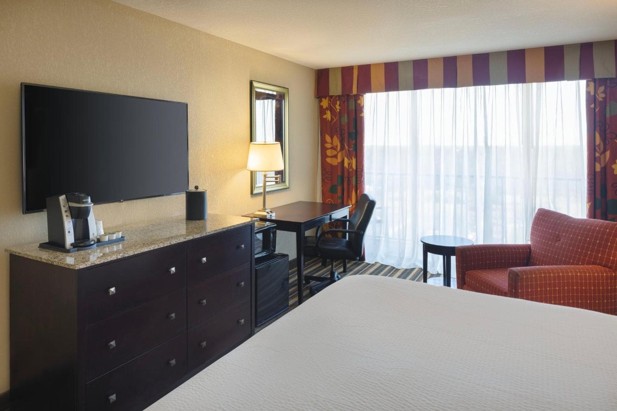 Holiday Inn & Suites Orlando SW - Celebration Area by IHG — 8