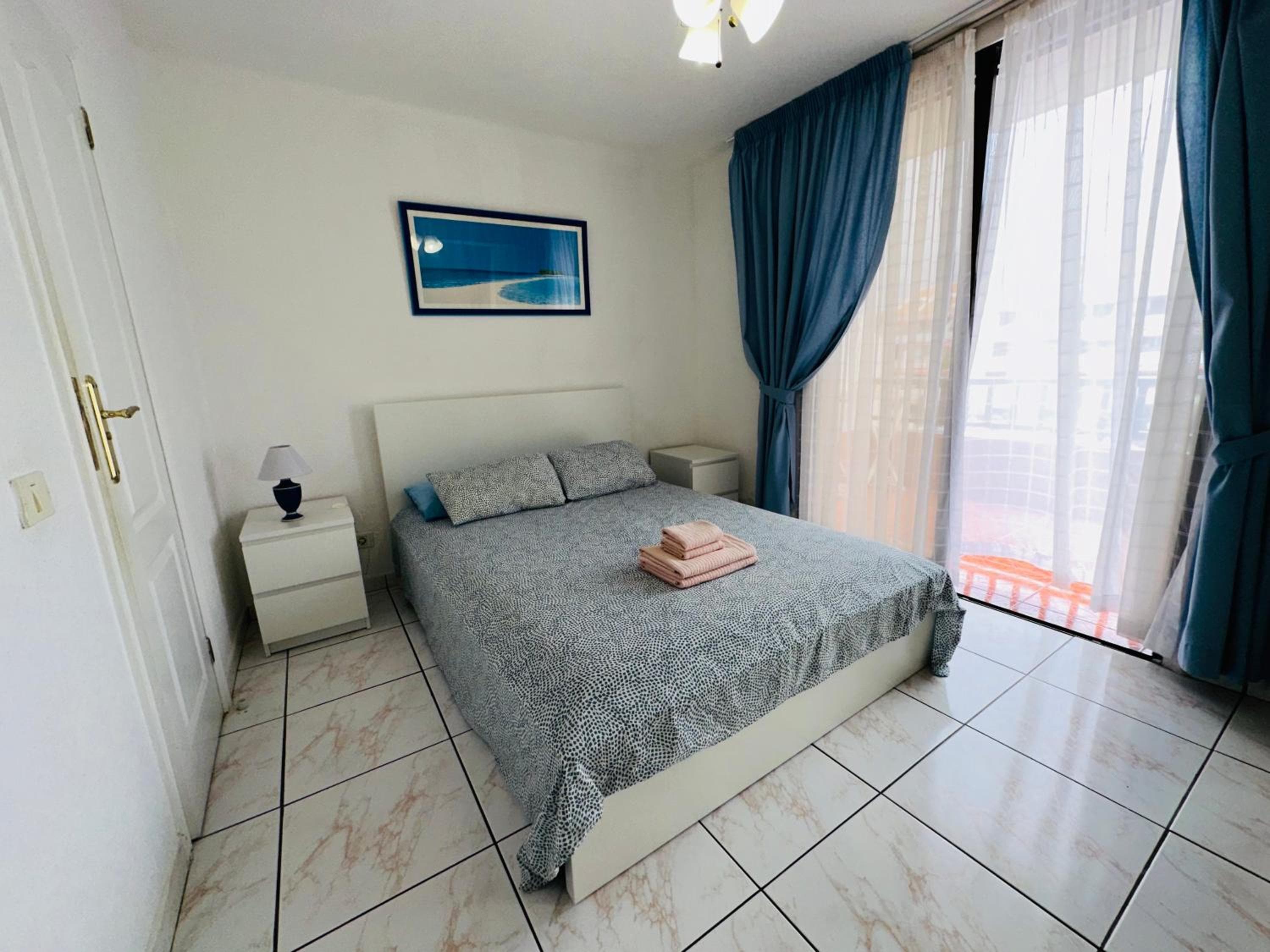 2 Bedrooms Playa Las Américas Parque Santiago I Heated Pool — 2