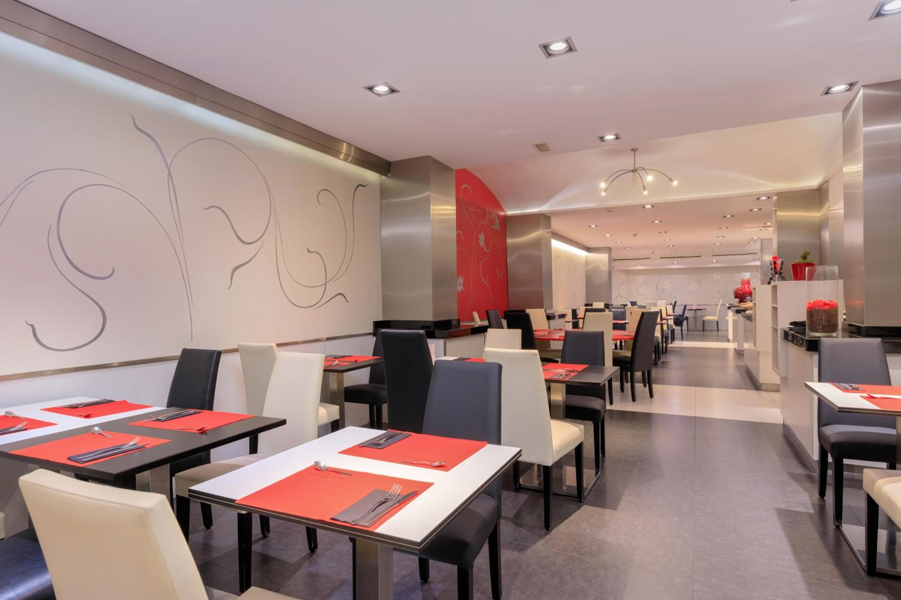 Hotel Ciutadella Barcelona — 11