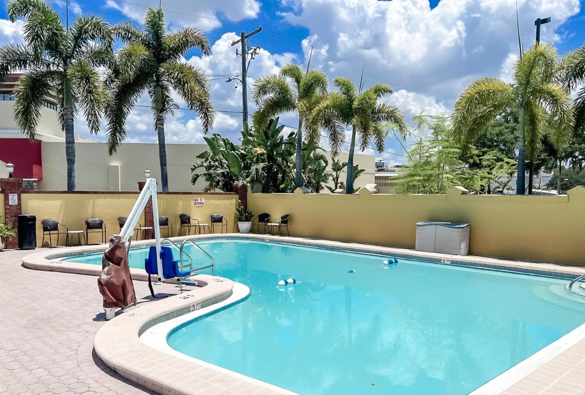 Quality Inn Airport - Puerto de cruceros — 2