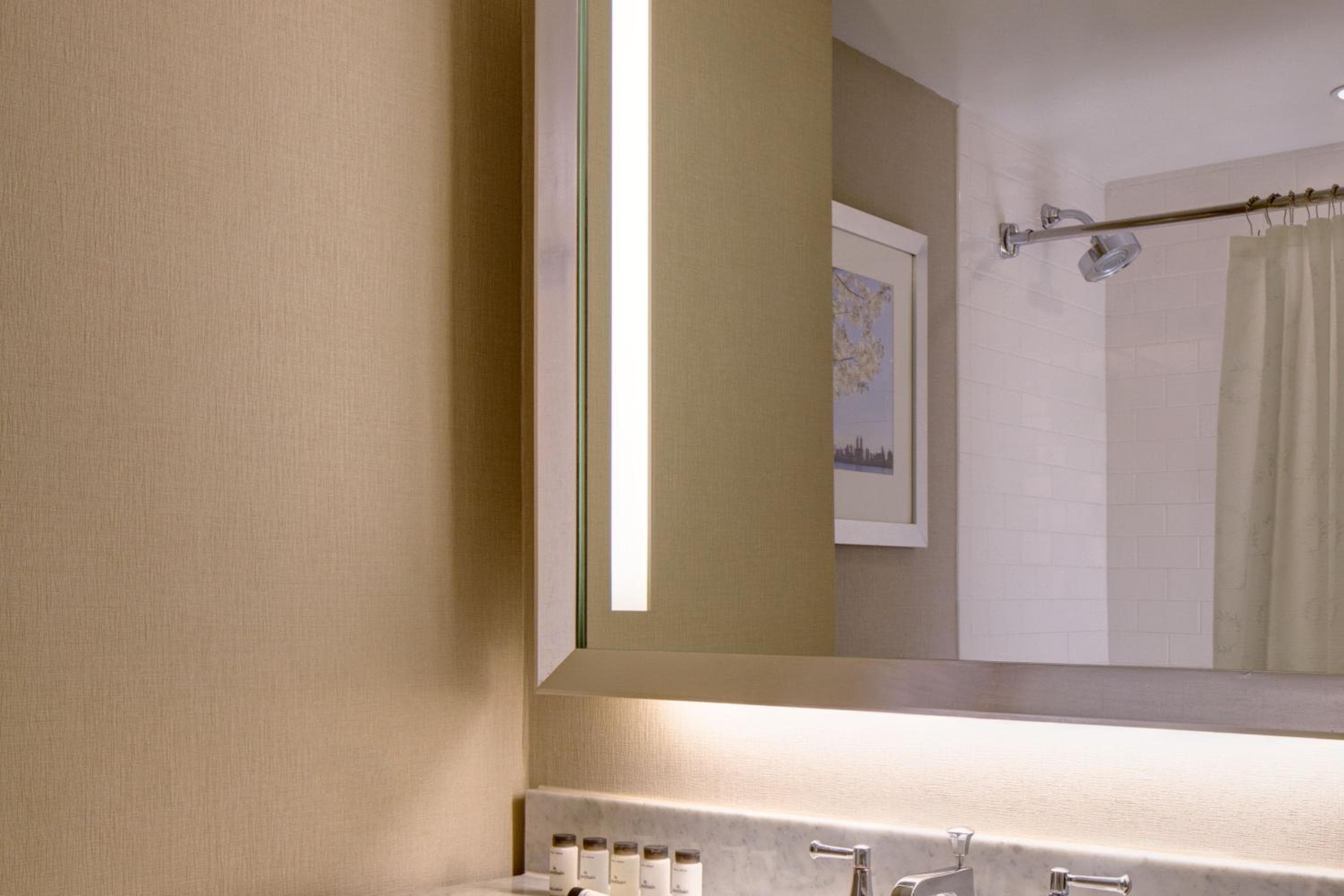 Sheraton New York Times Square Hotel — 17