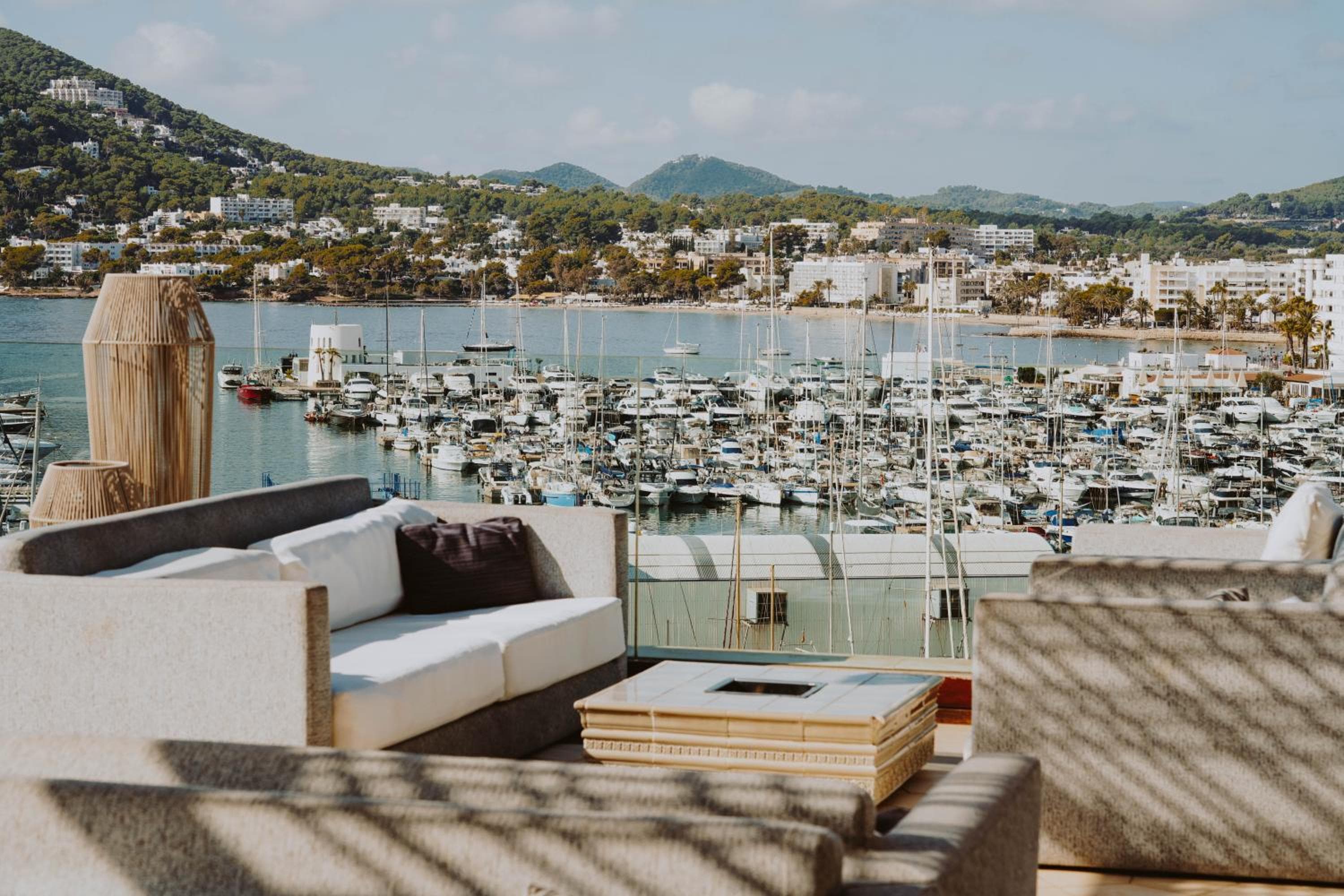 Aguas de Ibiza Grand Luxe Hotel - Piccolo hotel di lusso nel mondo — 7