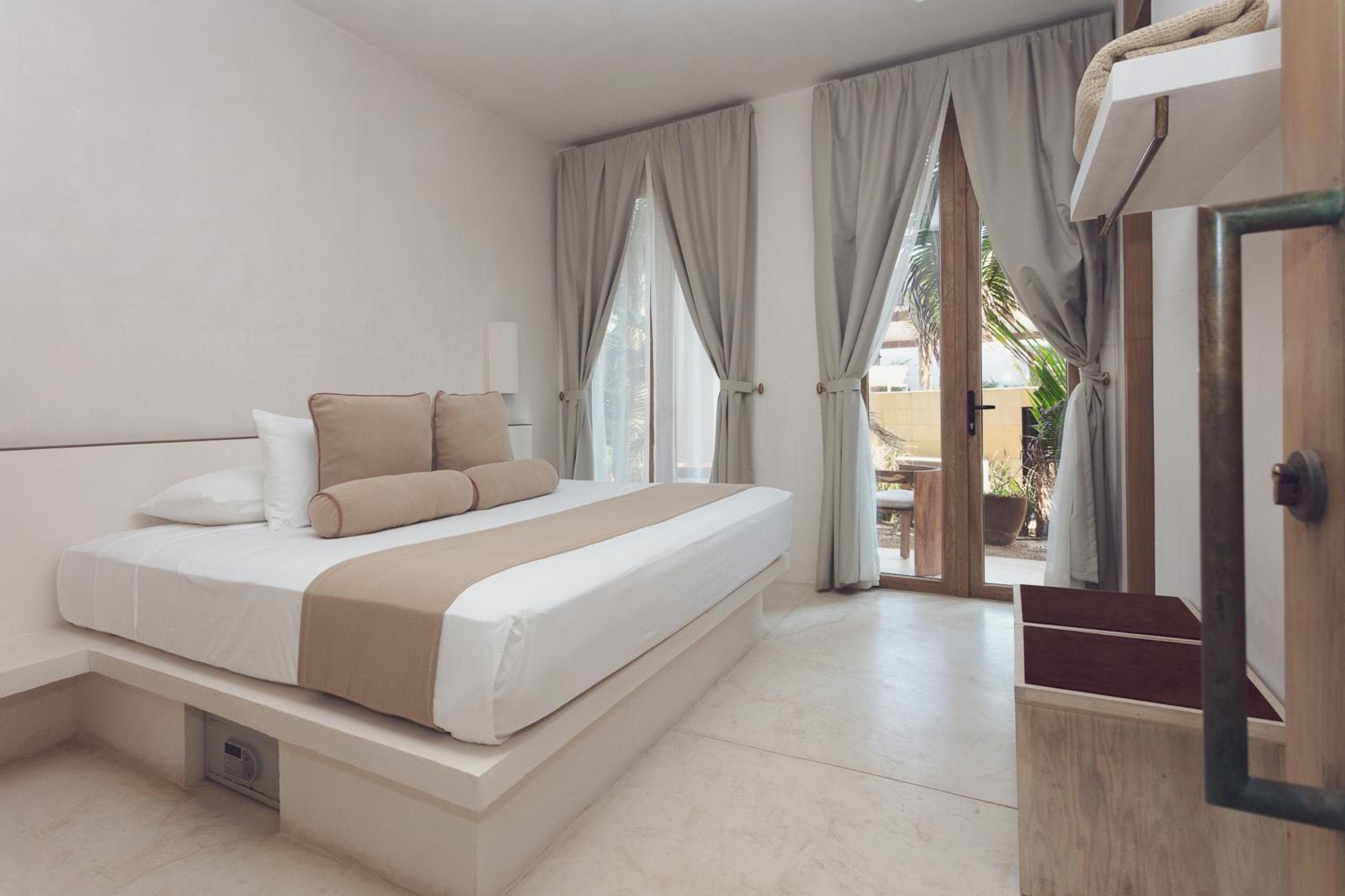 Suites Panamera — 14