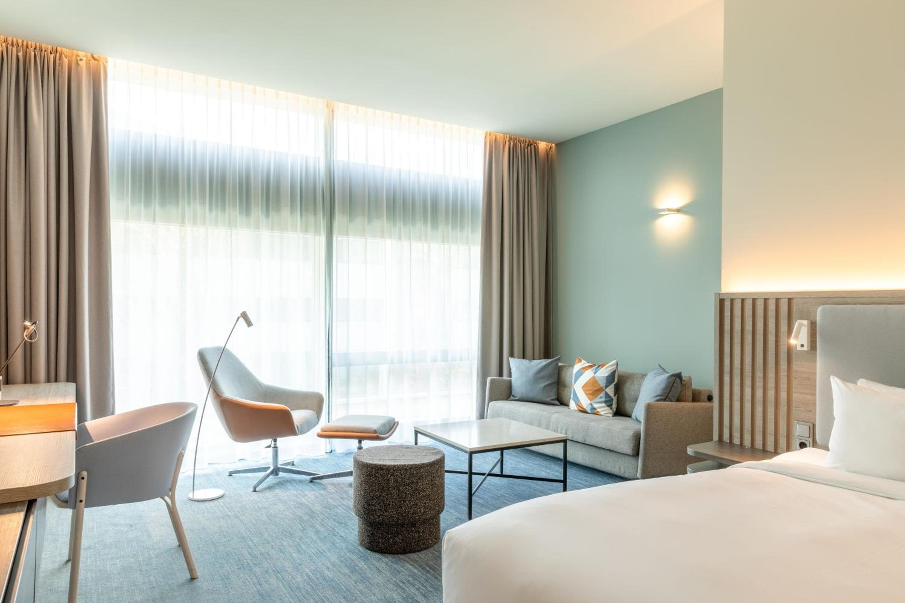 Courtyard by Marriott Amsterdam — 11