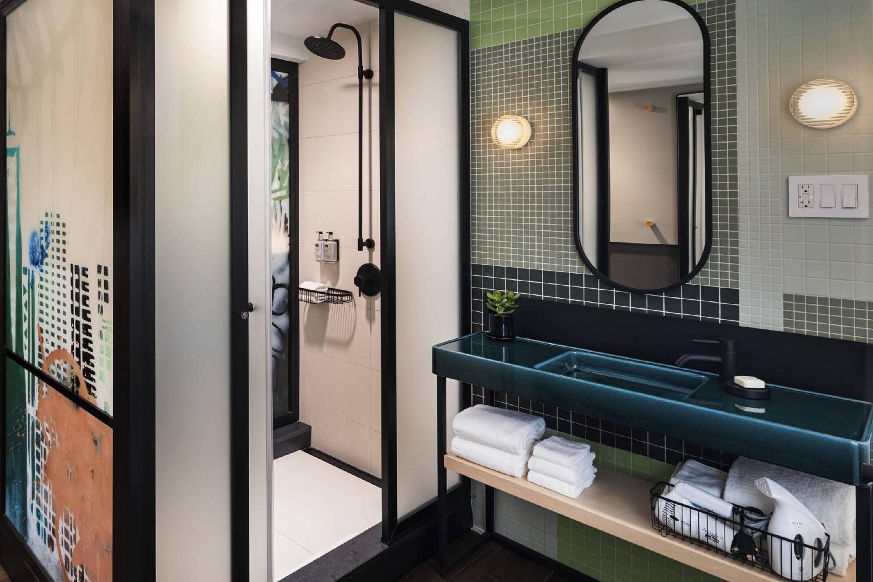 Moxy NYC East Village — 25