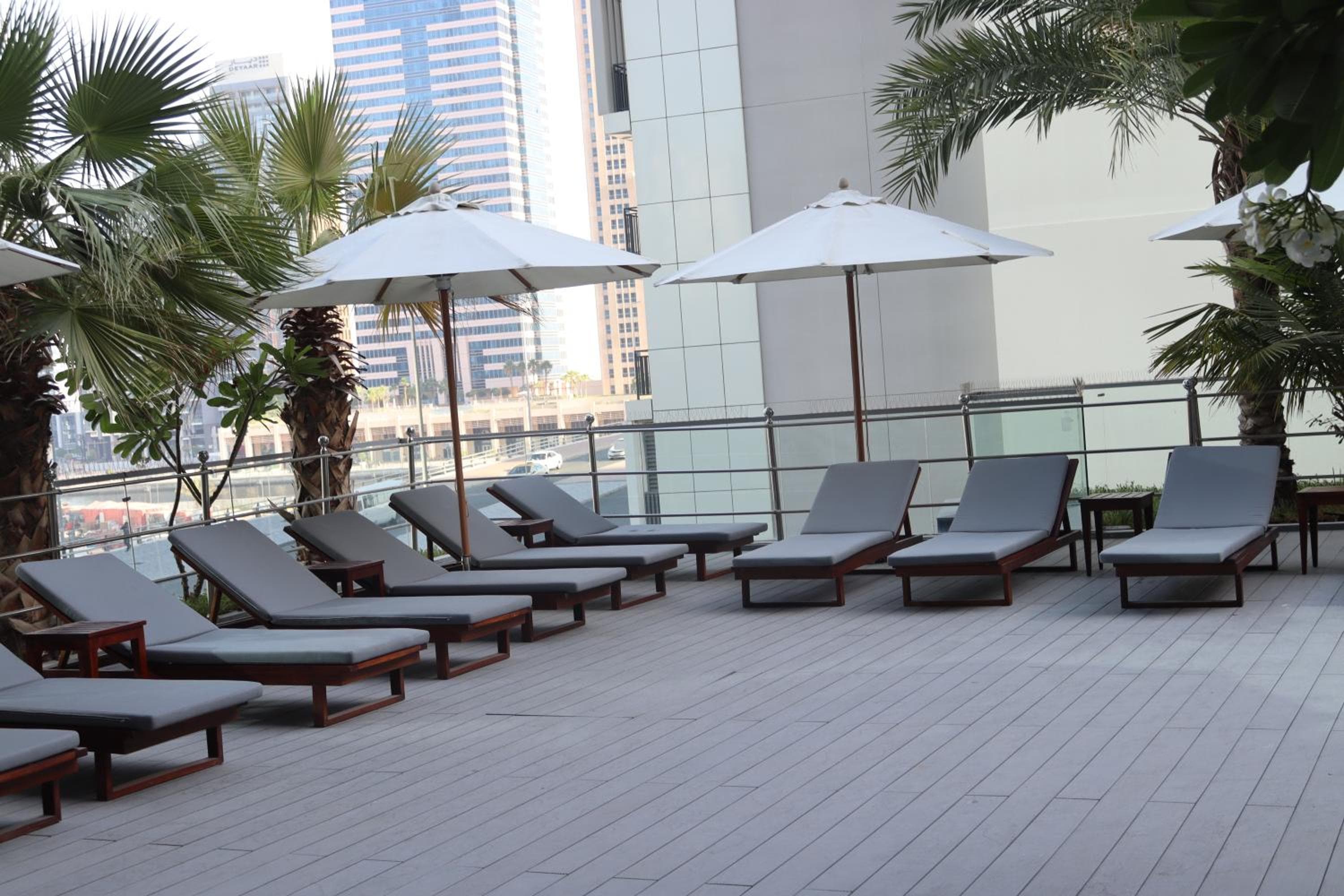 Park Regis Business Bay — 15