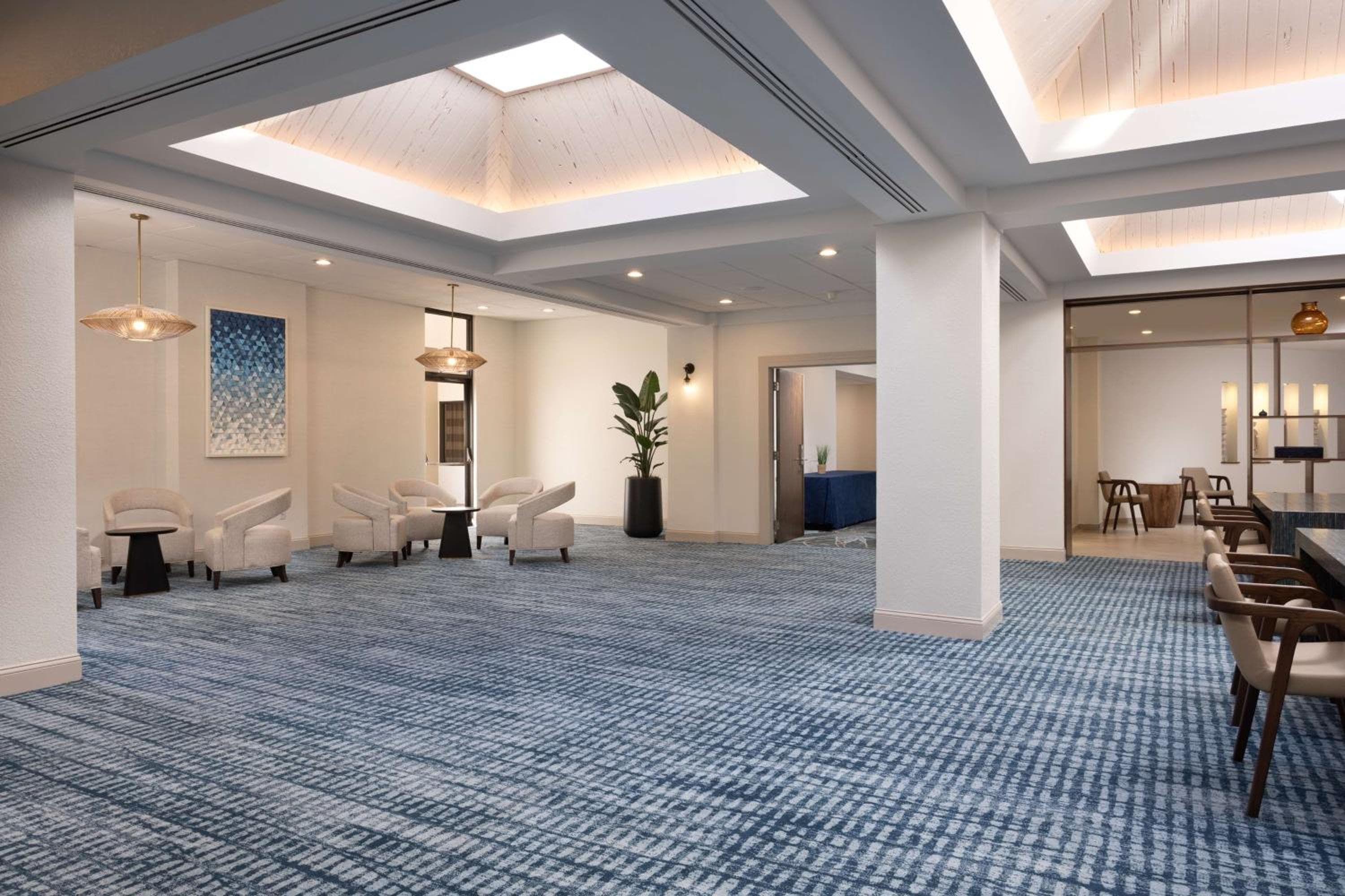 DoubleTree Suites by Hilton Orlando at Disney Springs — 5