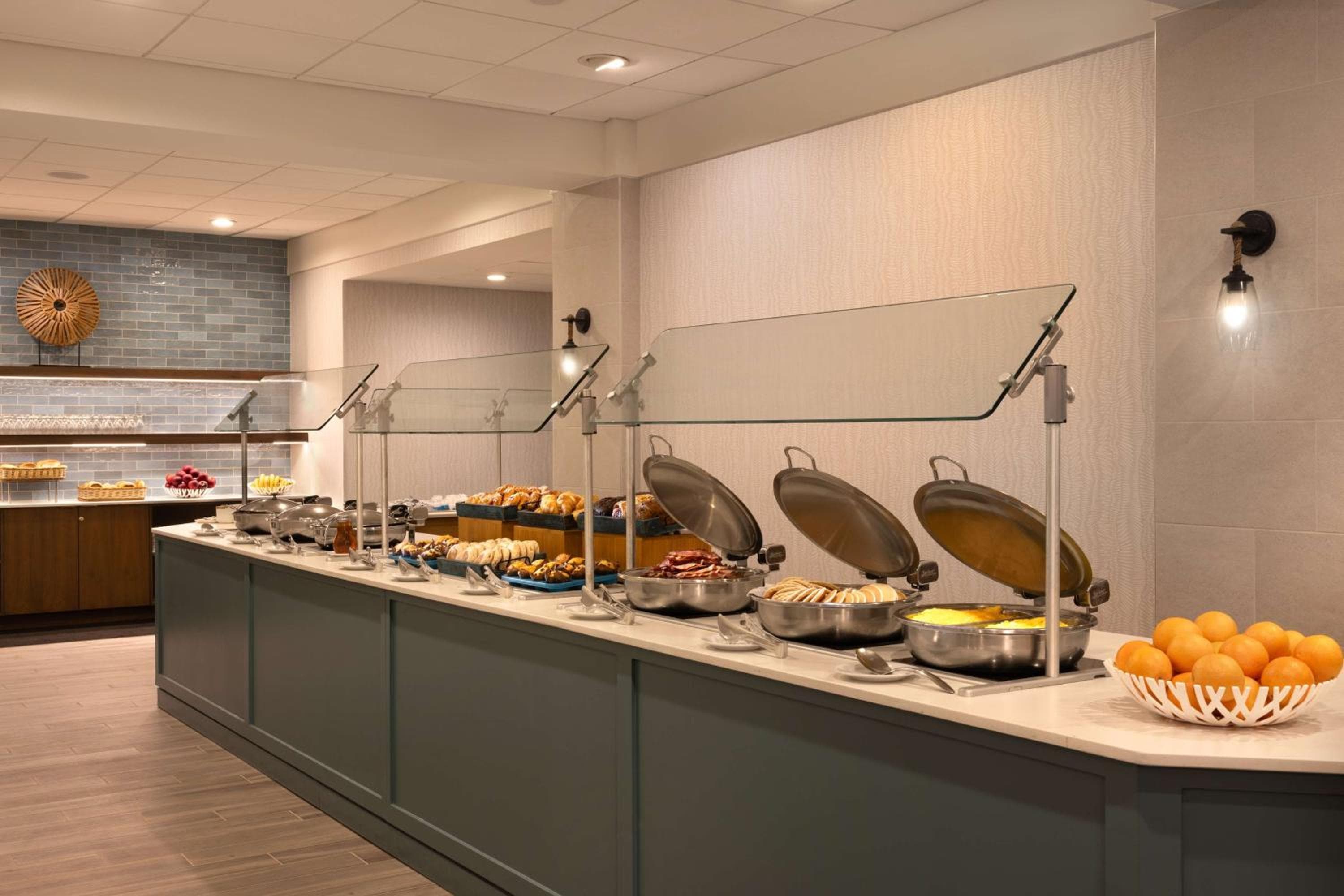 DoubleTree Suites by Hilton Orlando at Disney Springs — 13