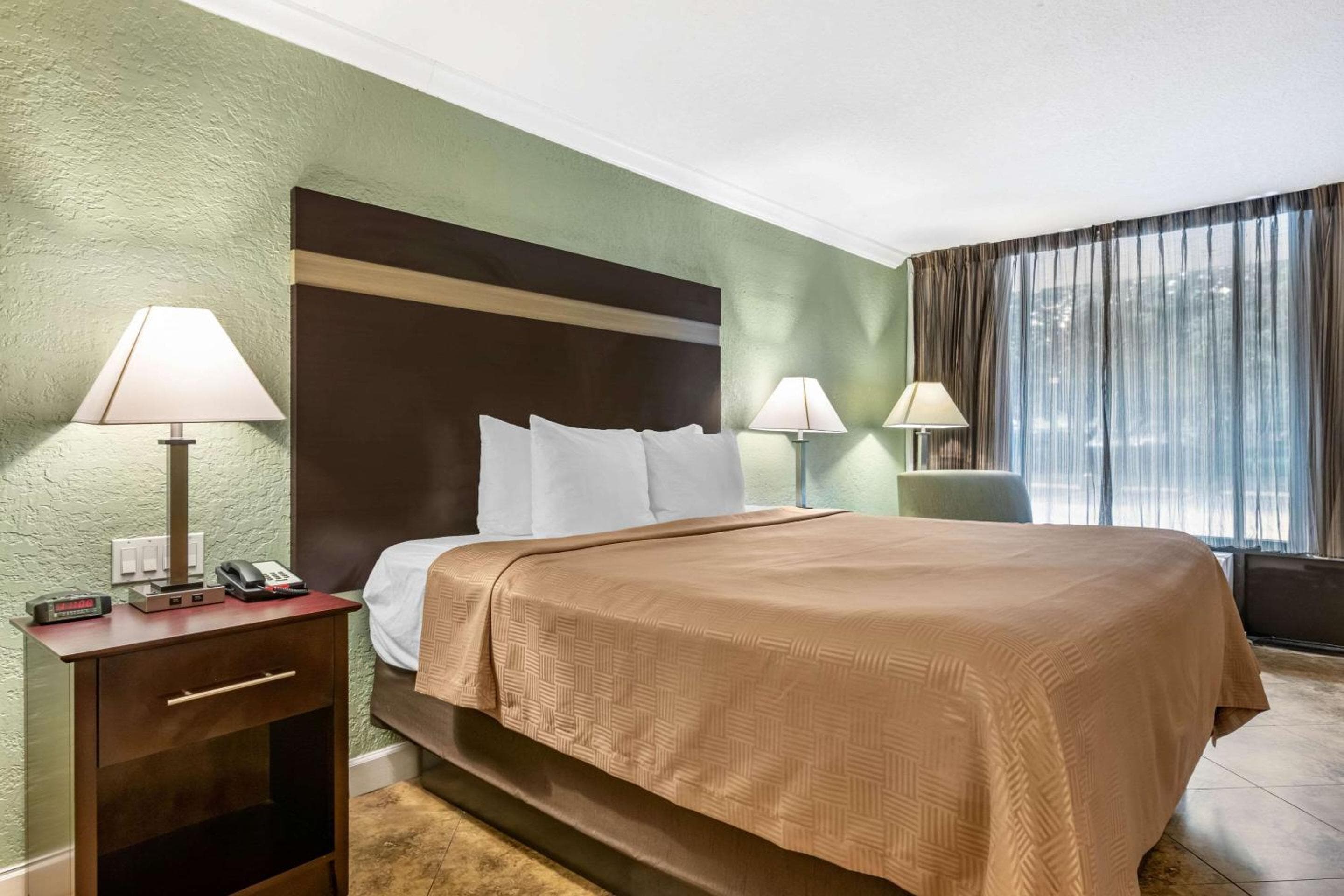 Clarion Inn Orlando International Drive - ICON Park — 19