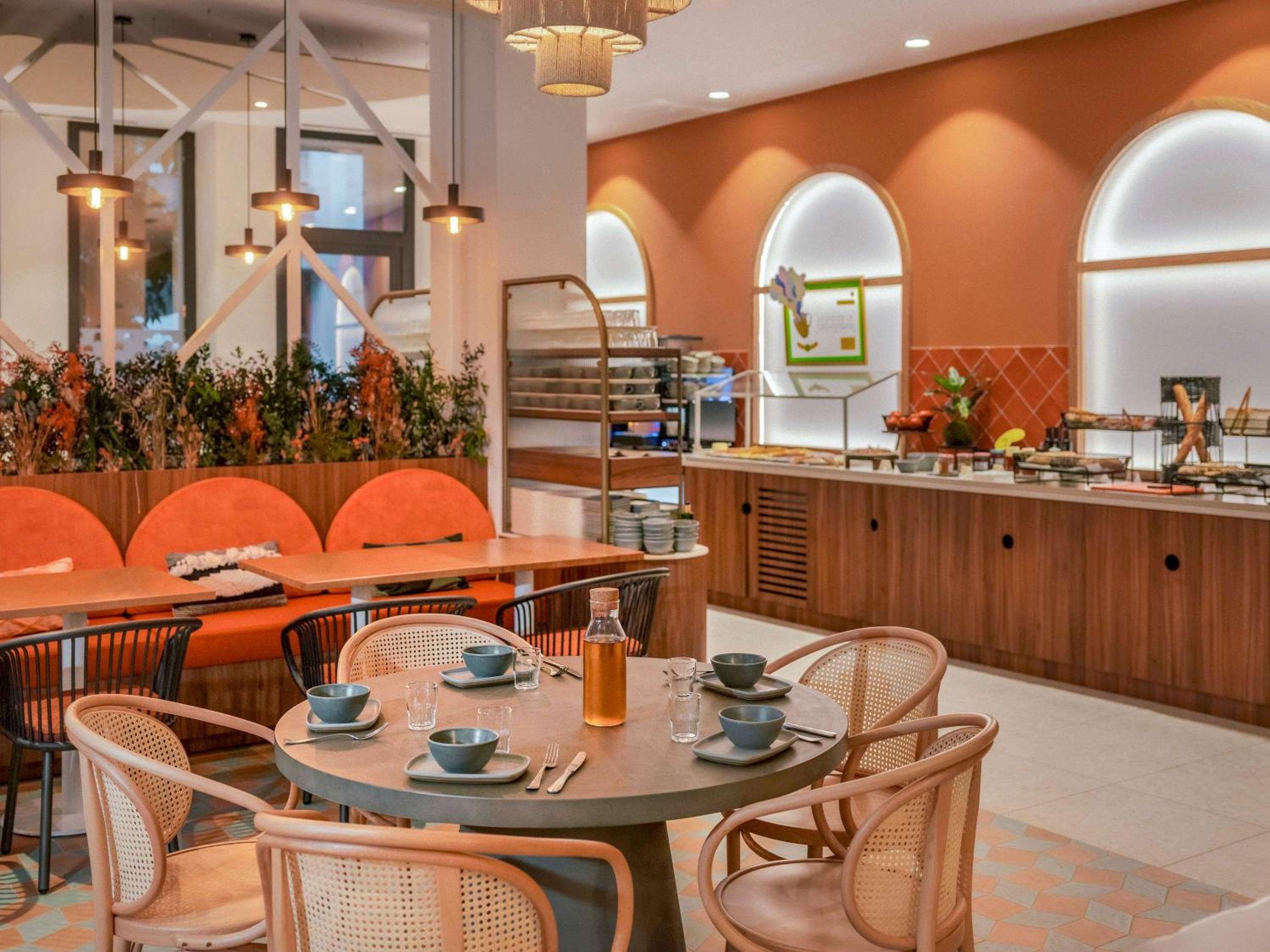 Ibis Styles Sevilla City Santa Justa — 16