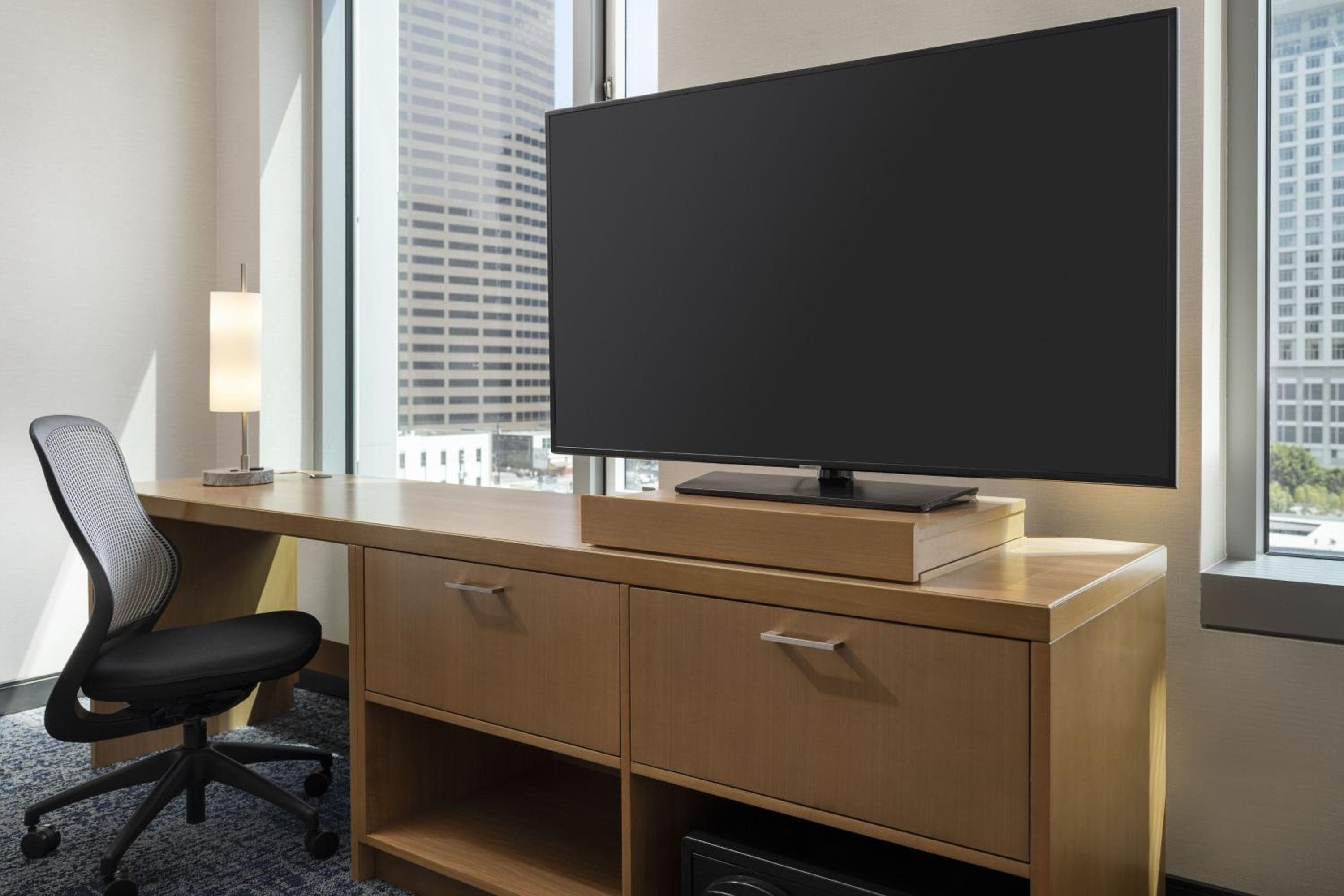 Courtyard by Marriott Los Angeles L.A. LIVE — 21
