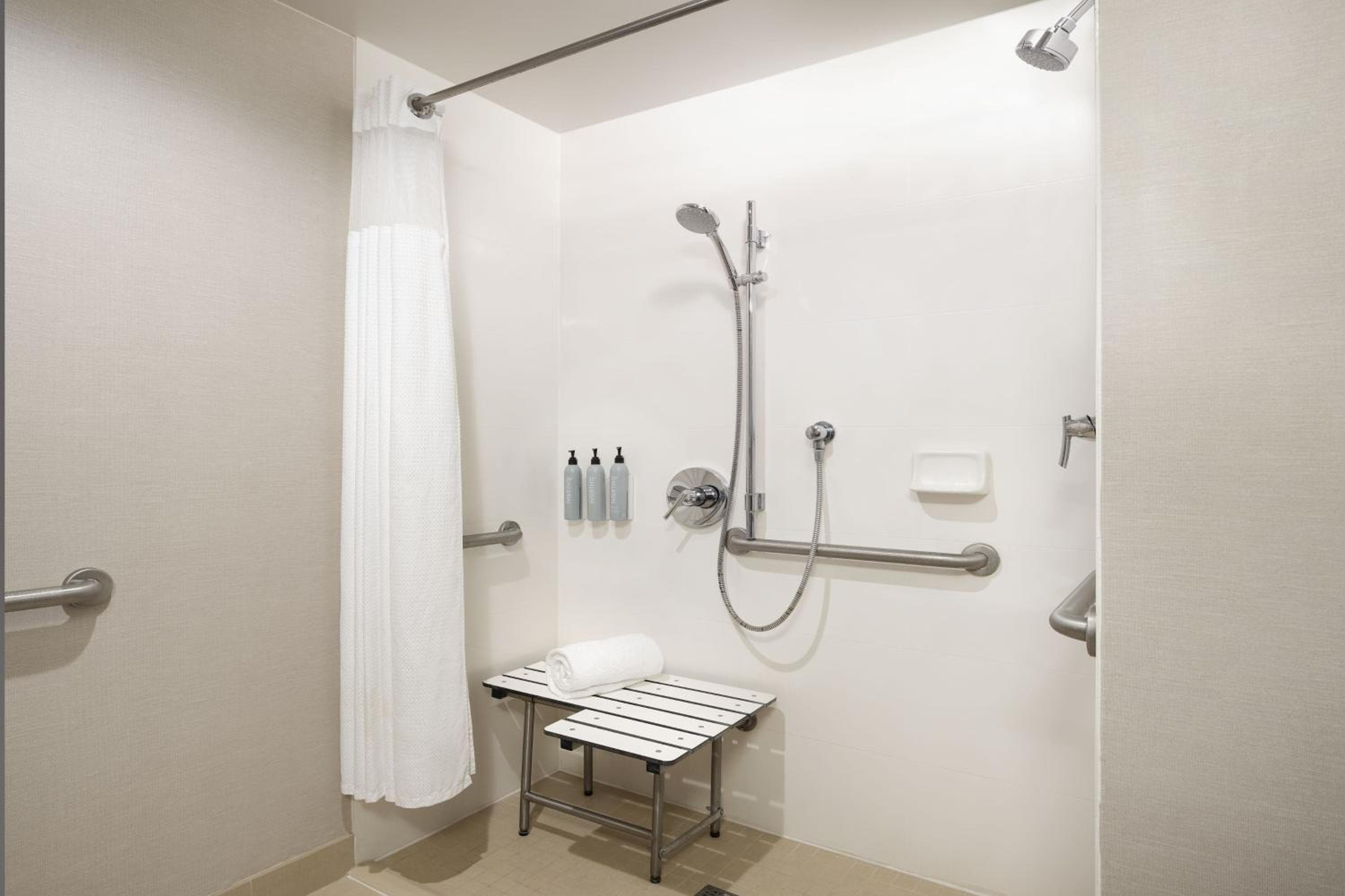 Courtyard by Marriott Los Angeles L.A. LIVE — 26