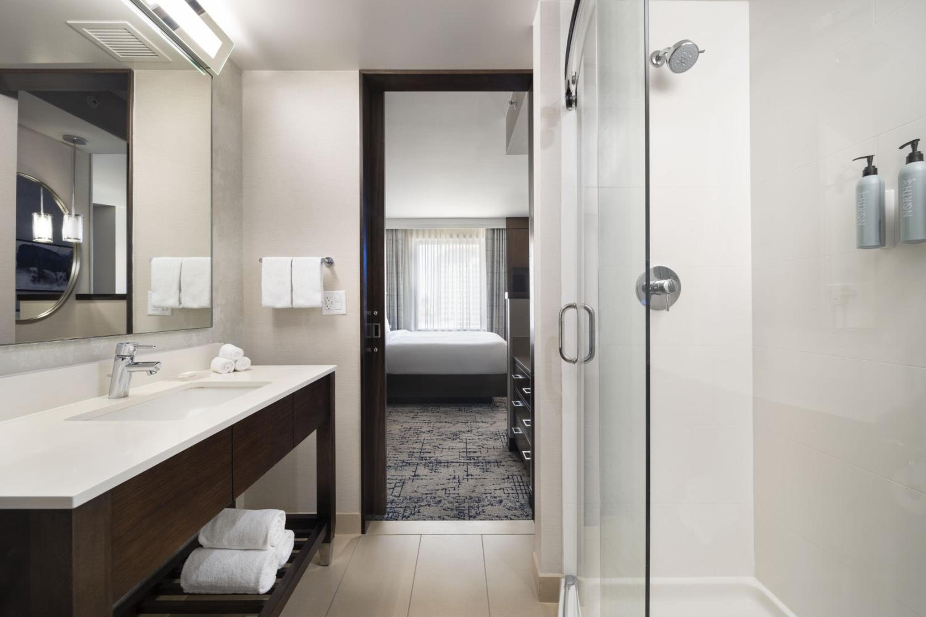 Residence Inn by Marriott Los Angeles L.A. LIVE — 10
