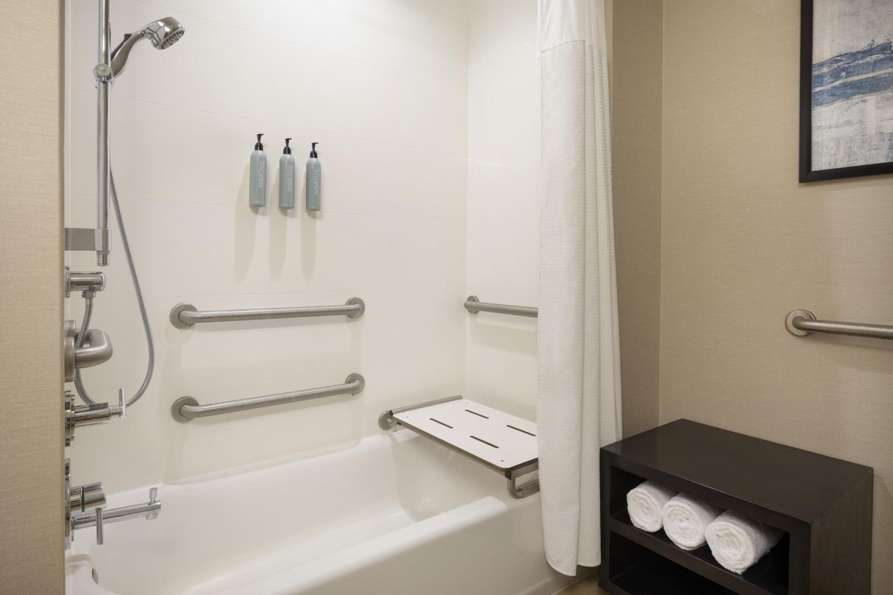 Residence Inn by Marriott Los Angeles L.A. LIVE — 7