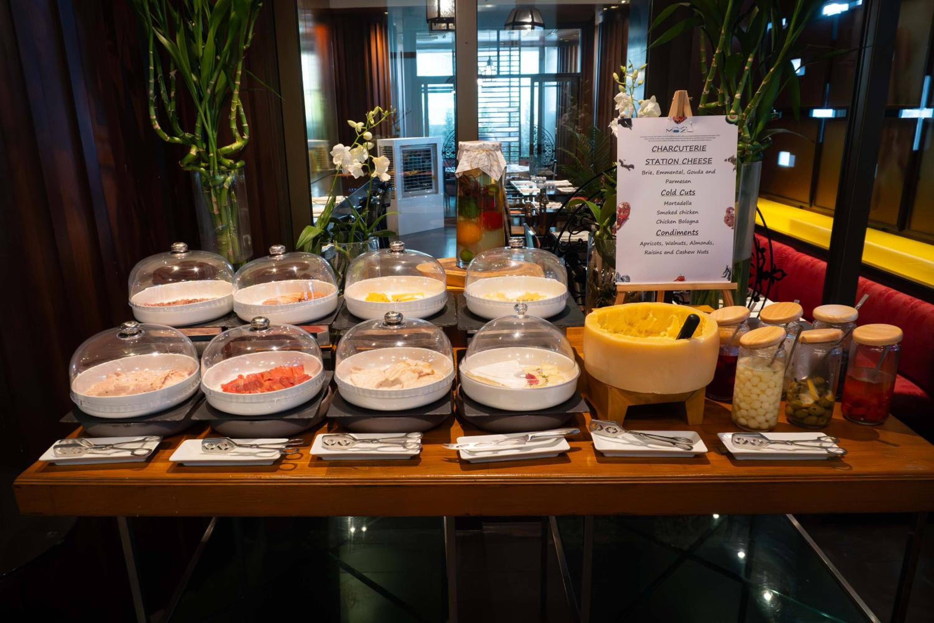 lebua at State Tower hotel, State Tower 1055 Silom Road, Bangrak, Bangkok, Thailand — photo 159