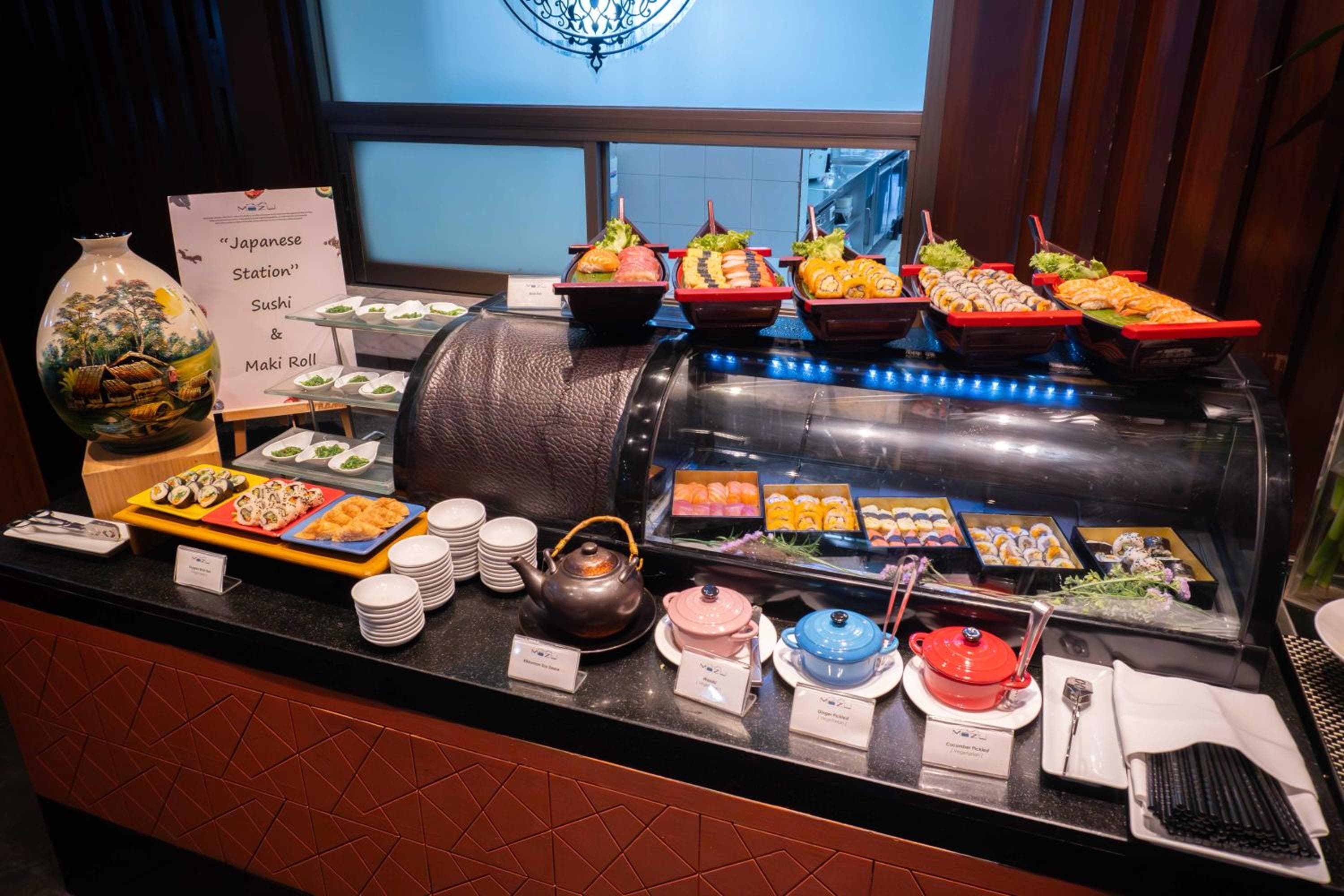 lebua at State Tower hotel, State Tower 1055 Silom Road, Bangrak, Bangkok, Thailand — photo 12