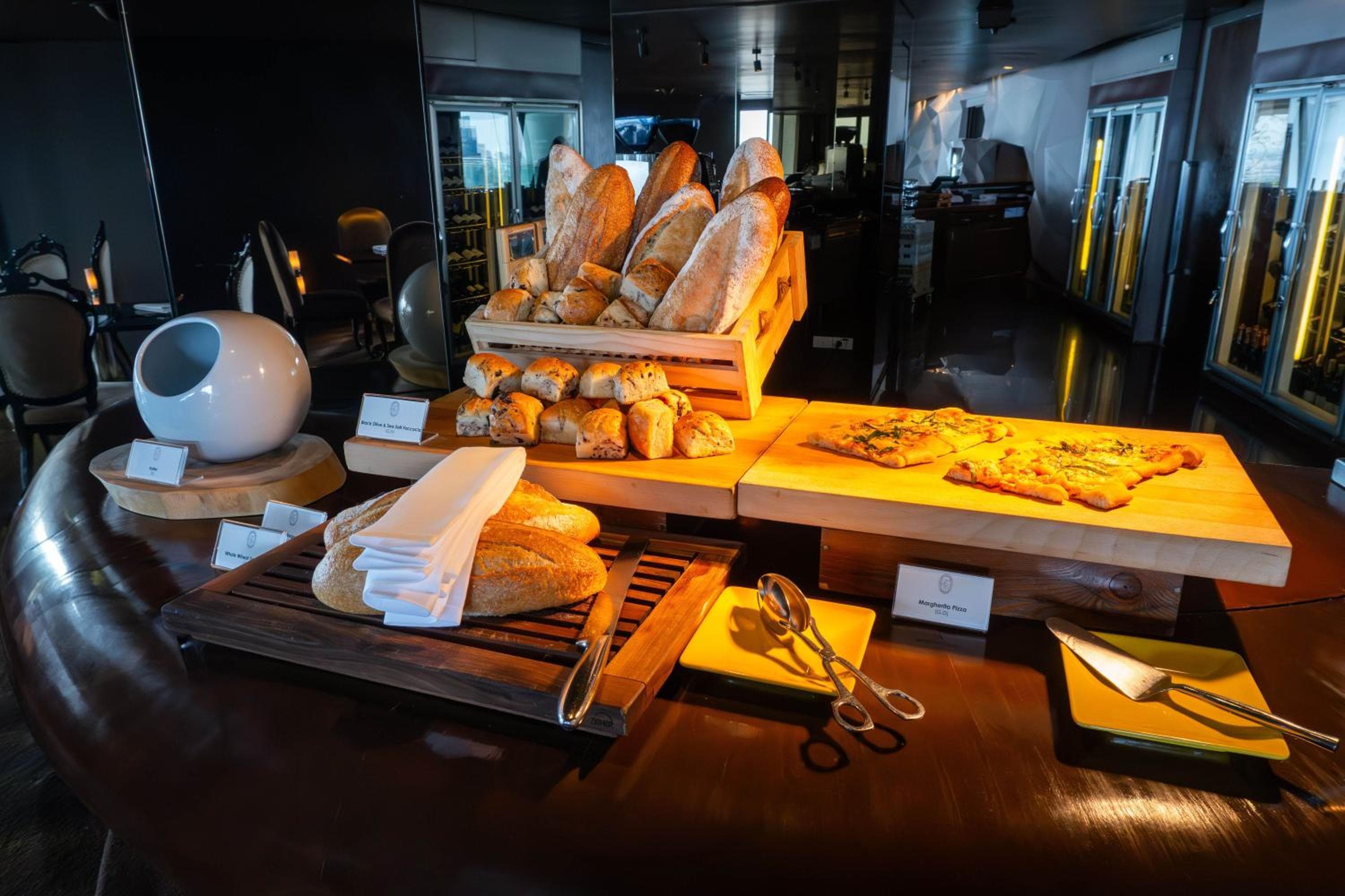 lebua at State Tower hotel, State Tower 1055 Silom Road, Bangrak, Bangkok, Thailand — photo 168