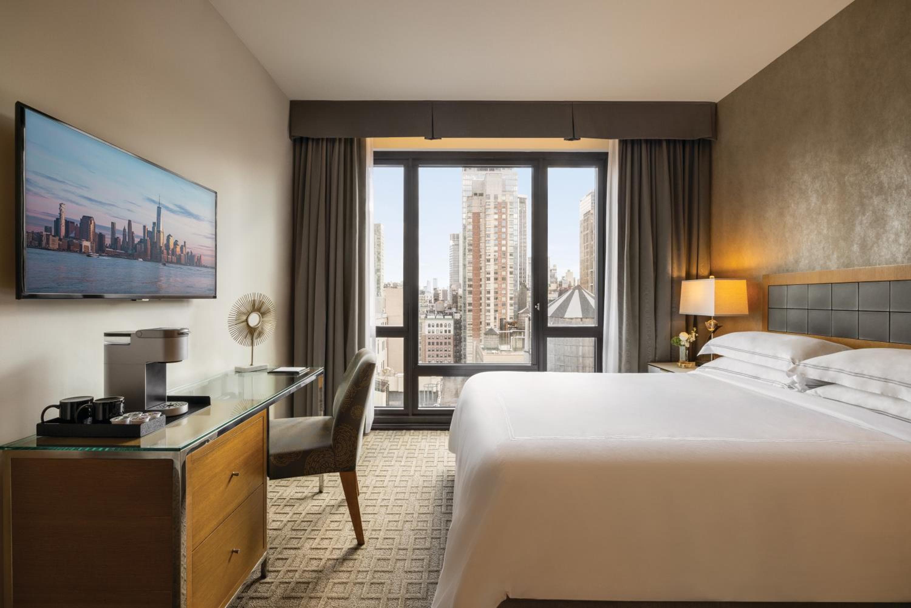 Executive Hotel Le Soleil New York — 5