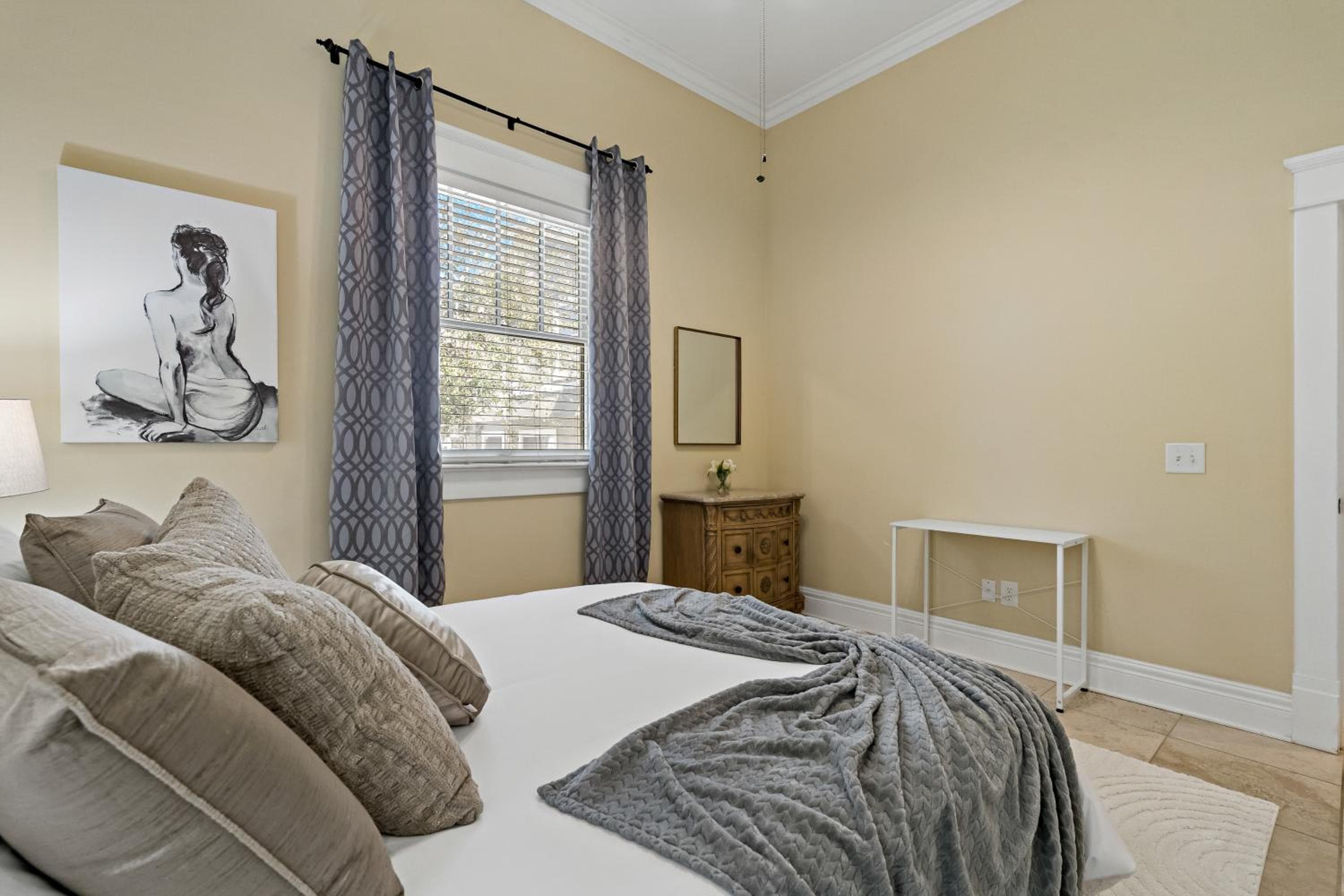 Cozy Hyde Park Home — 28