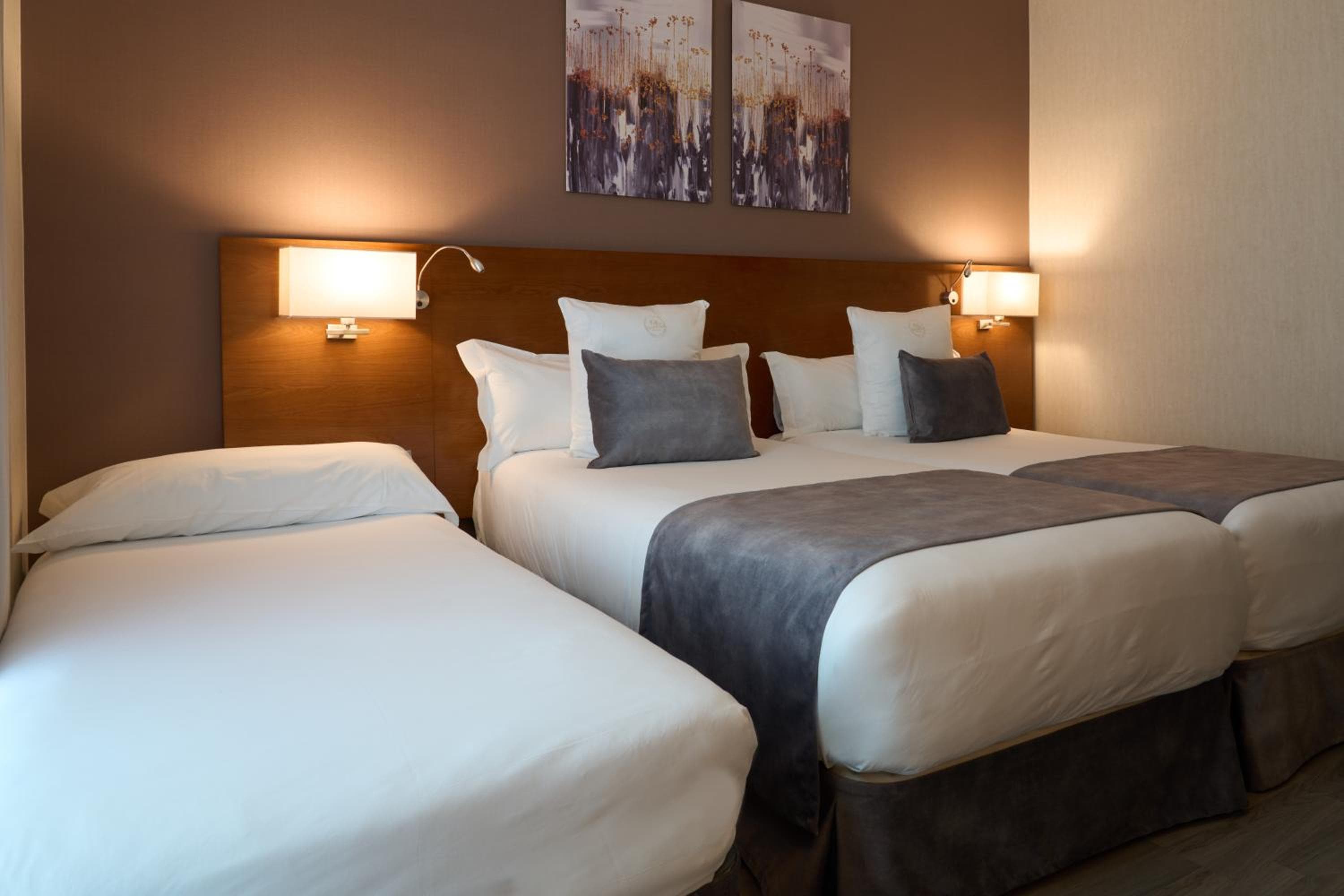Hotel Puerta de Toledo — 16