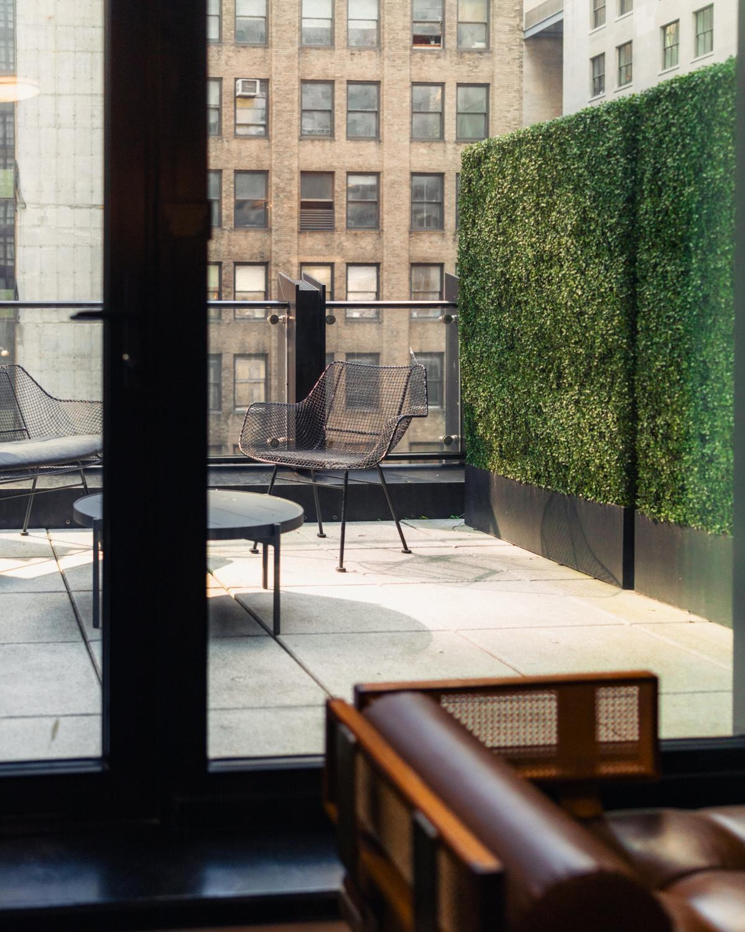 Le Meridien New York, Central Park by Marriott — 12