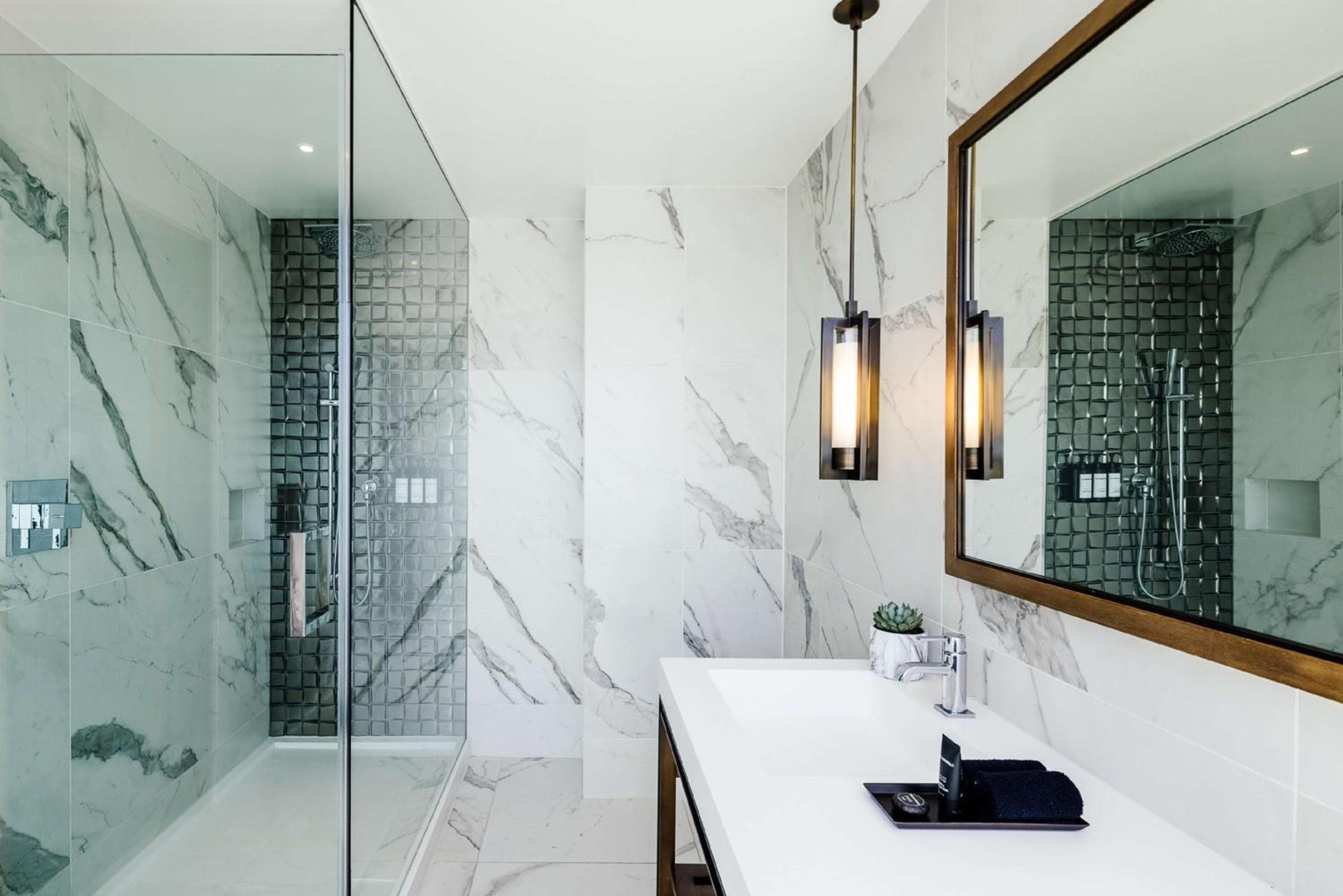 Dream Hollywood, by Hyatt — 14