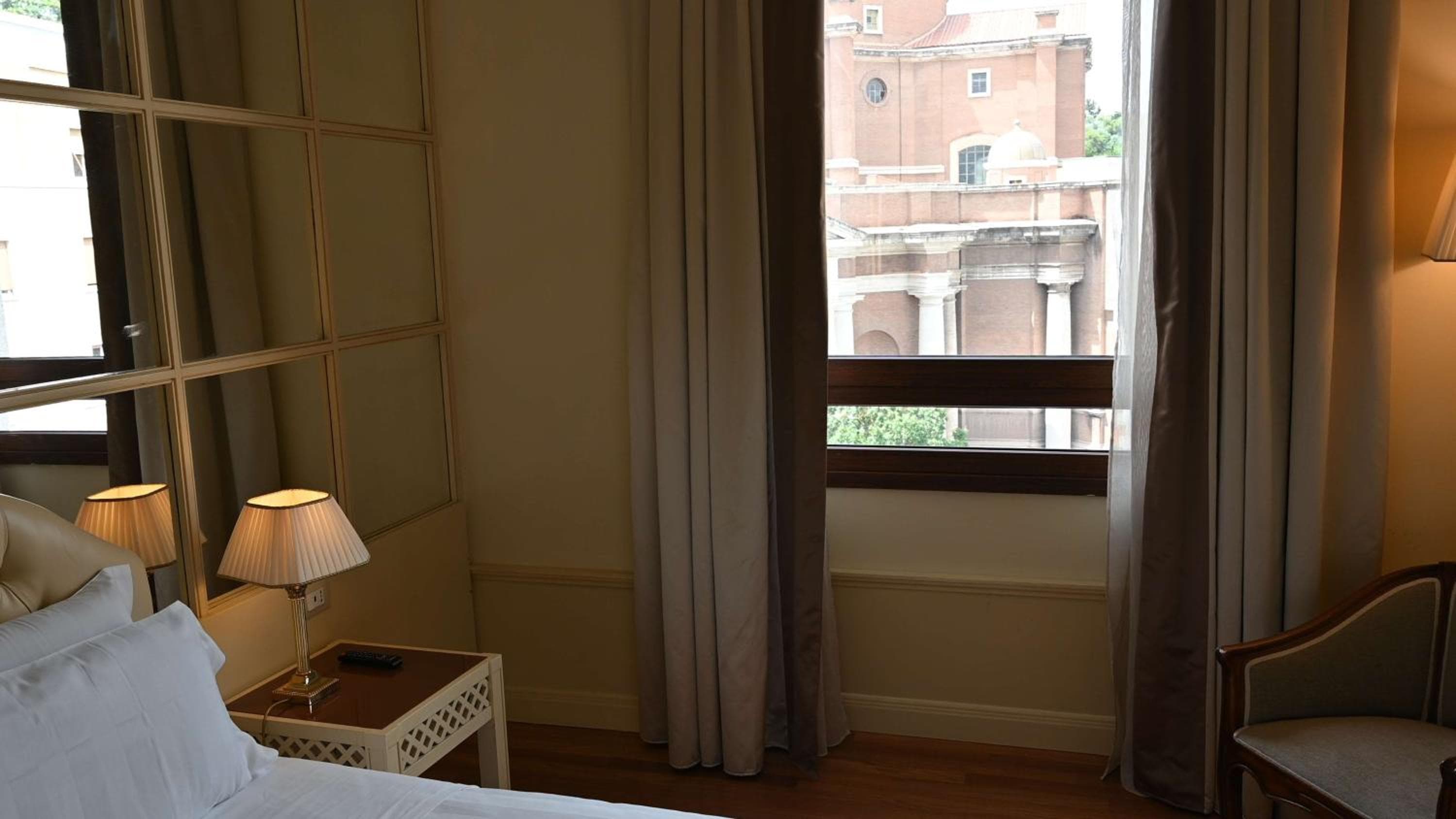 Radisson Blu GHR Roma — 17