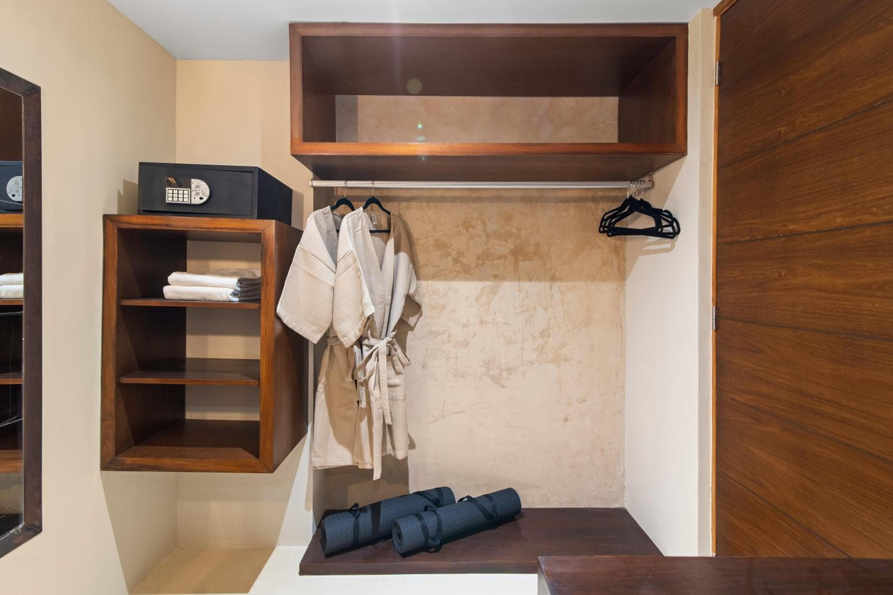 KAHATSA' boutique hotel — 2