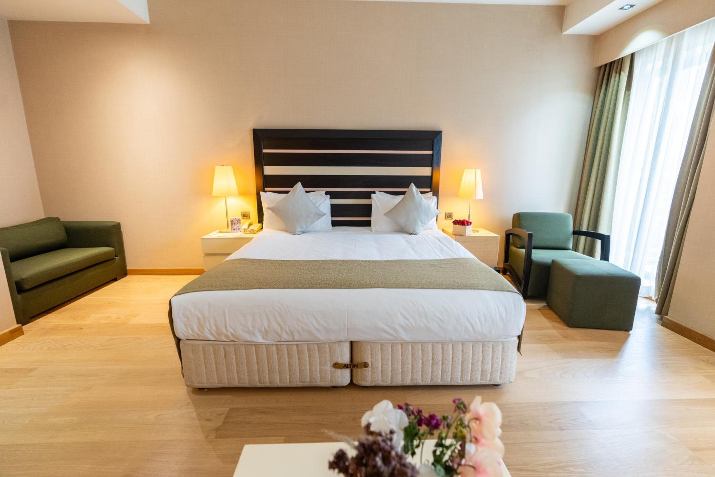 ADM Grand Hotel — 6