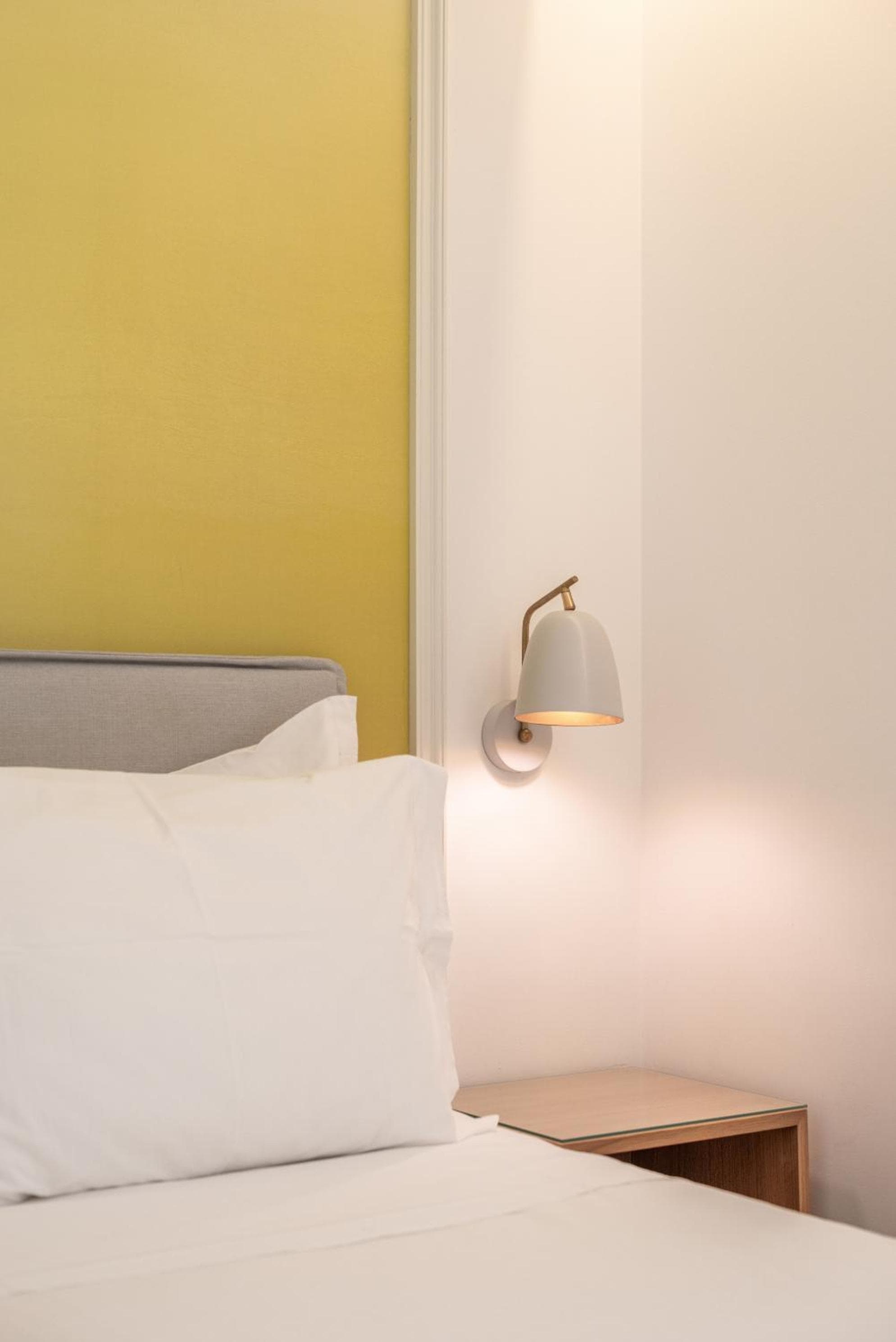 Boutique Chiado Suiten — 25