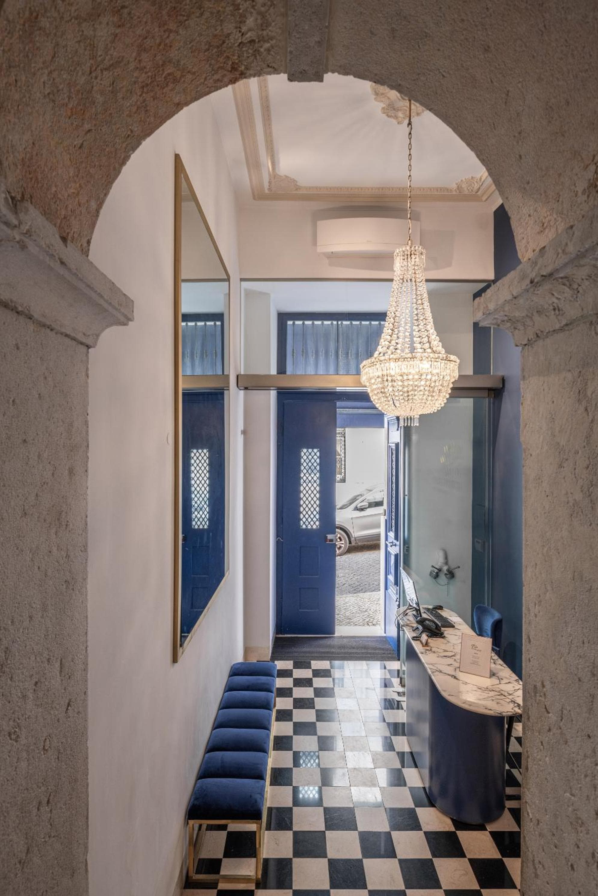 Boutique Chiado Suiten — 9