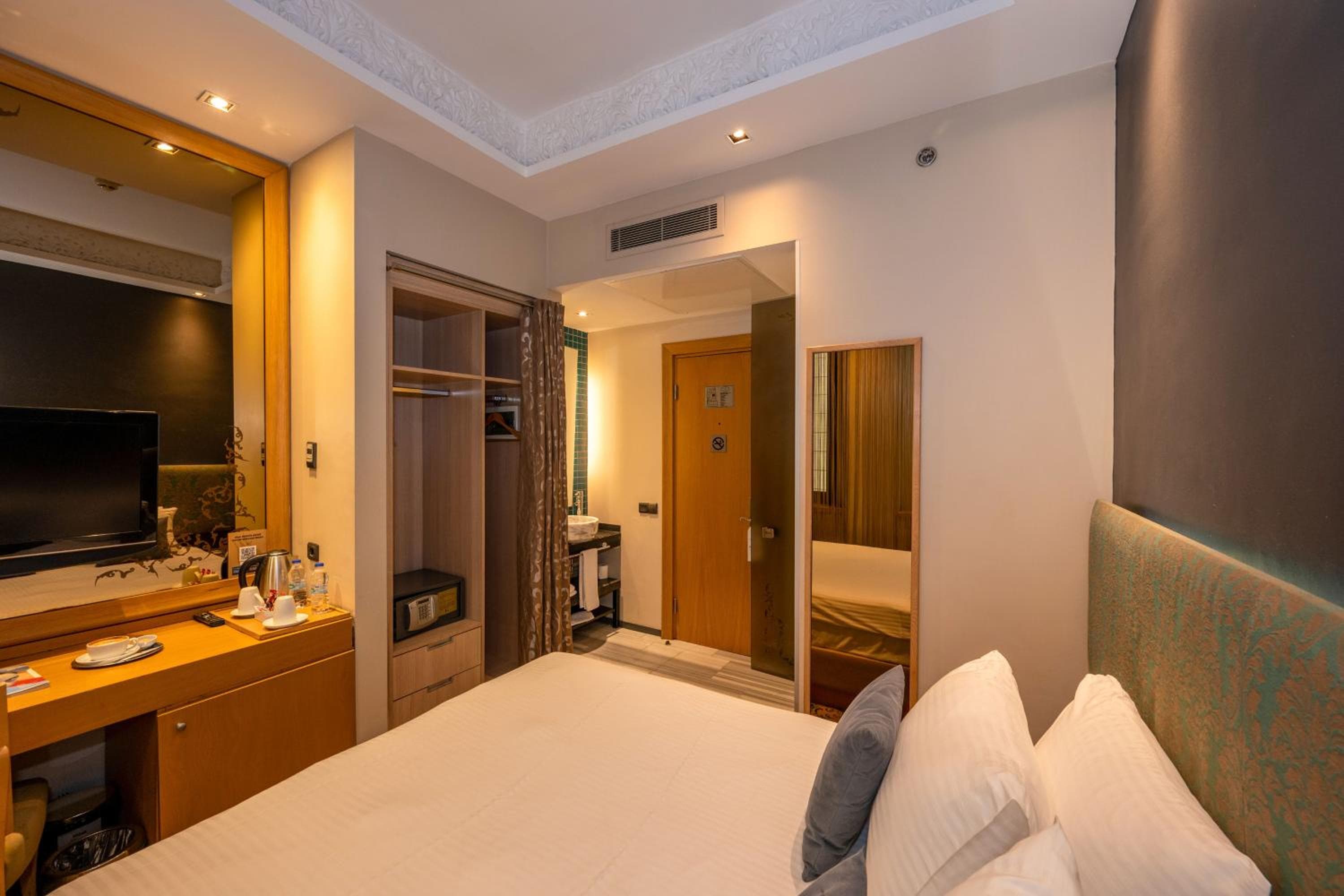 Pera Tulip Hotel & SPA — 5