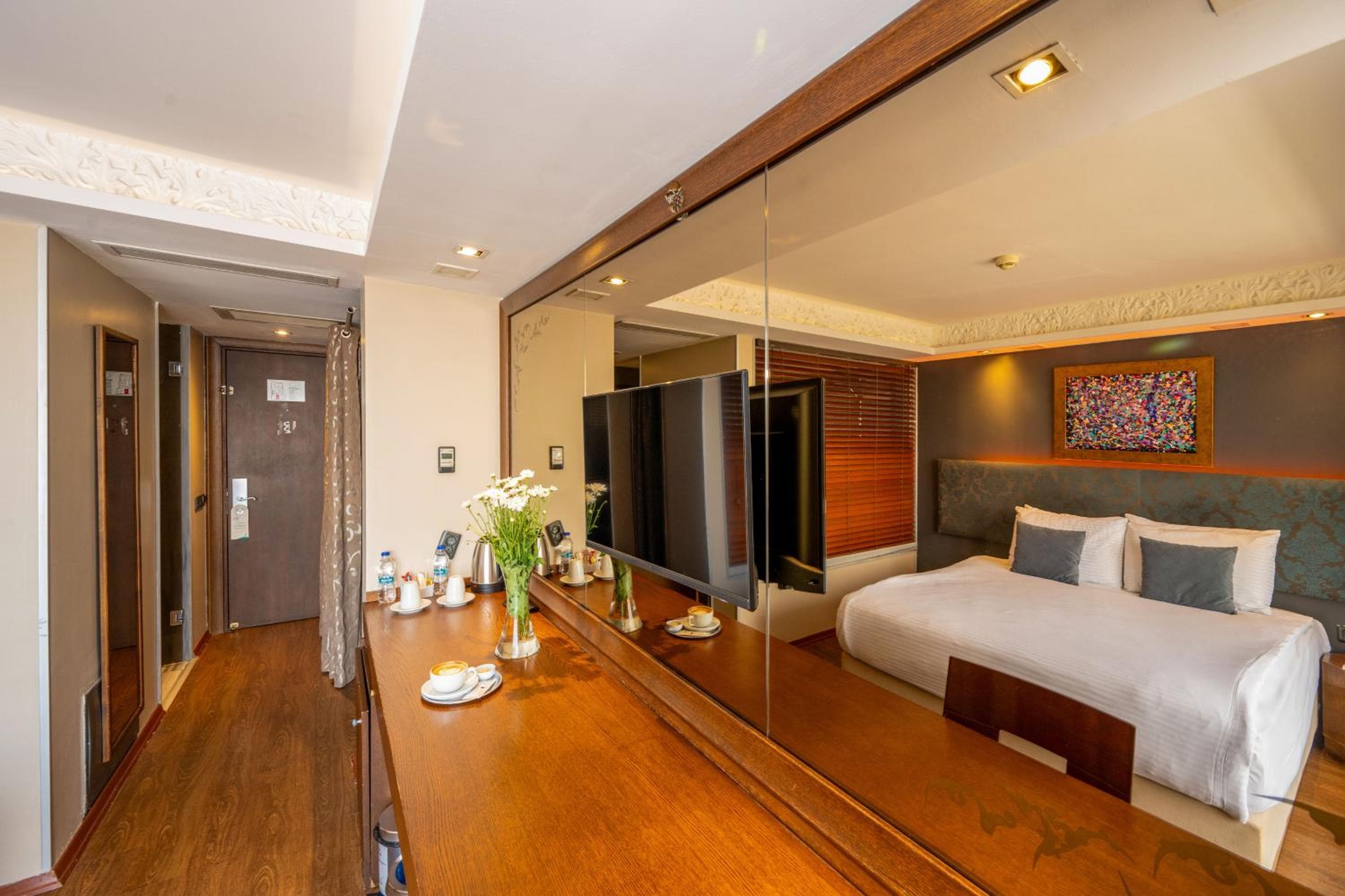 Pera Tulip Hotel & SPA — 6