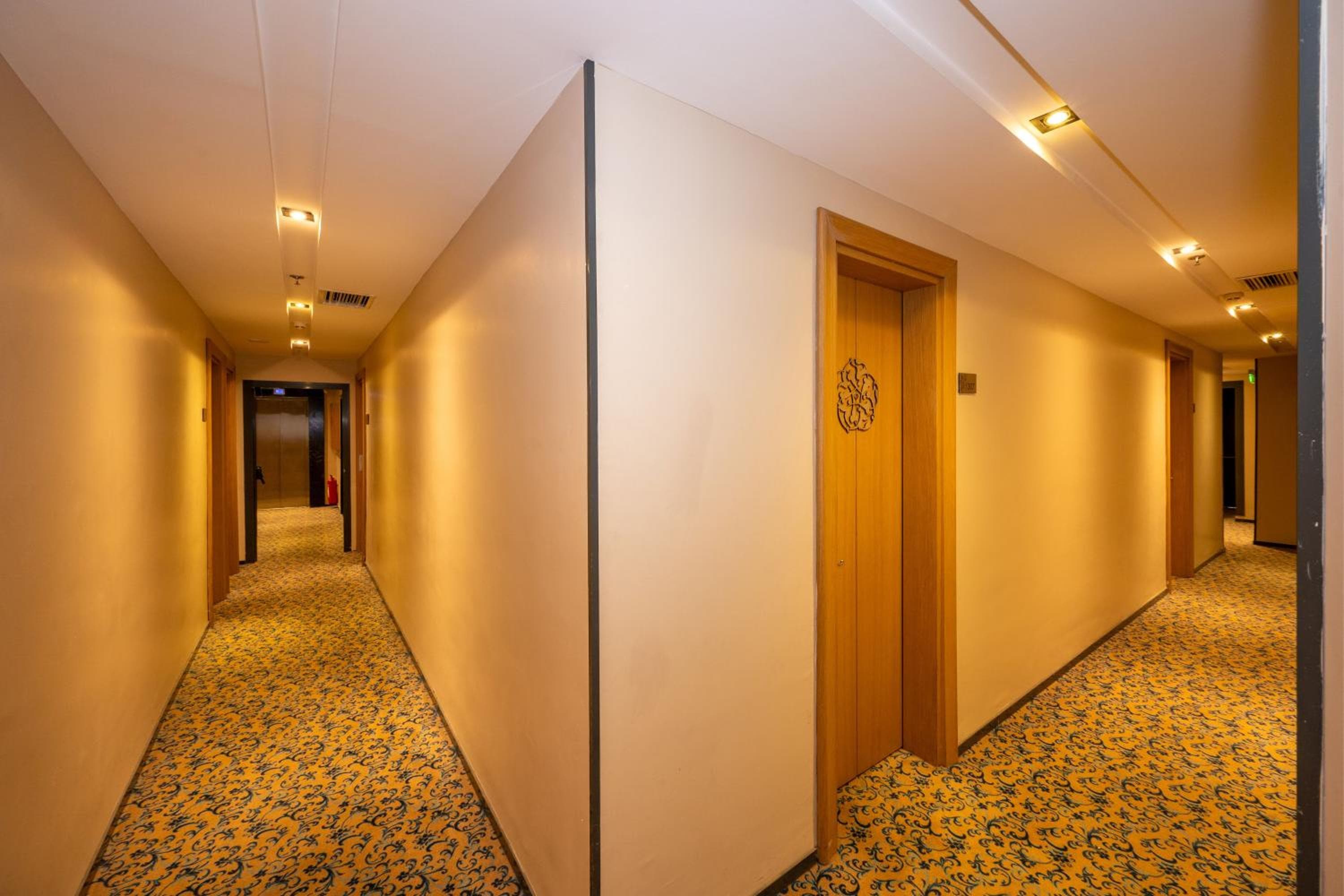 Pera Tulip Hotel & SPA — 8