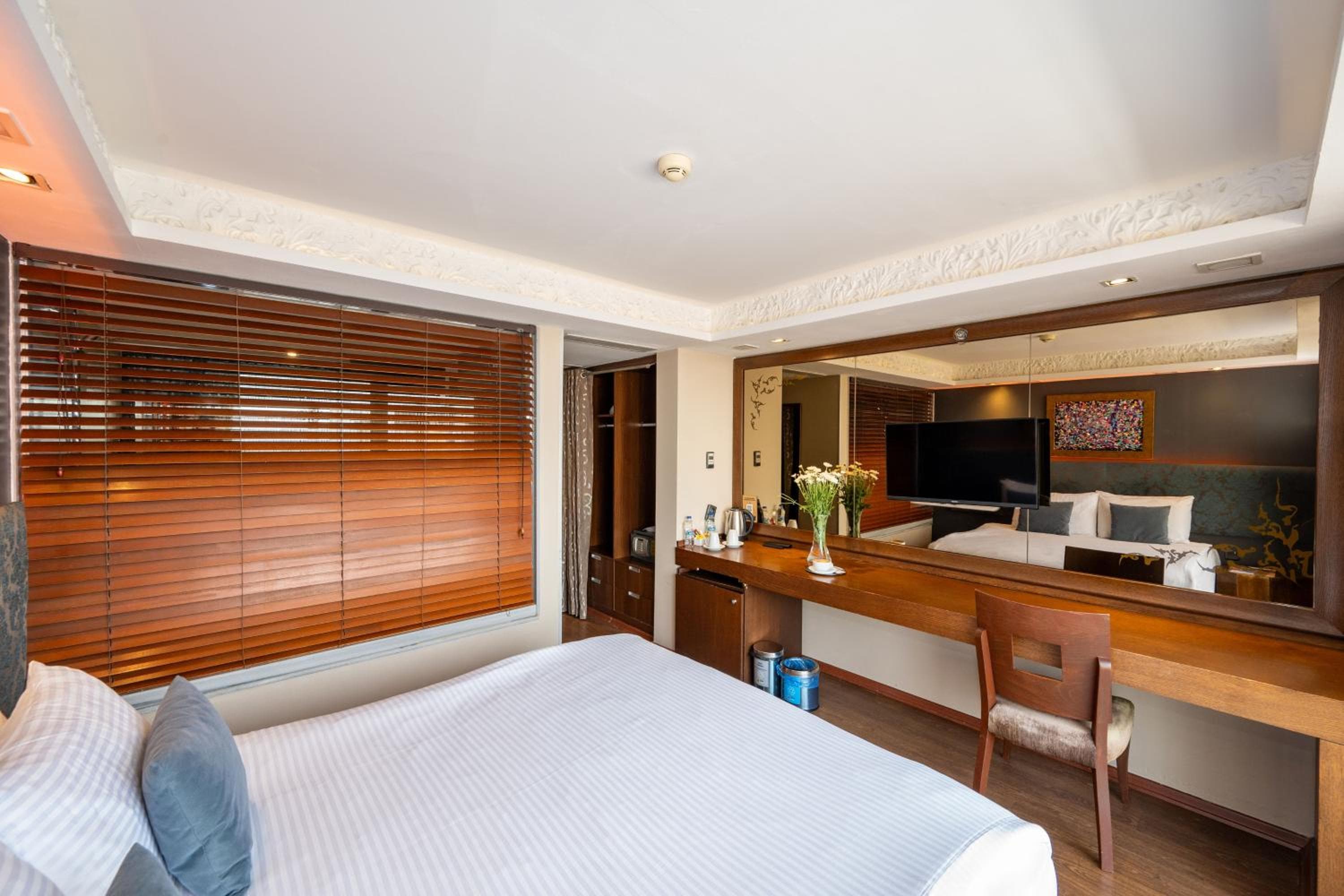 Pera Tulip Hotel & SPA — 30