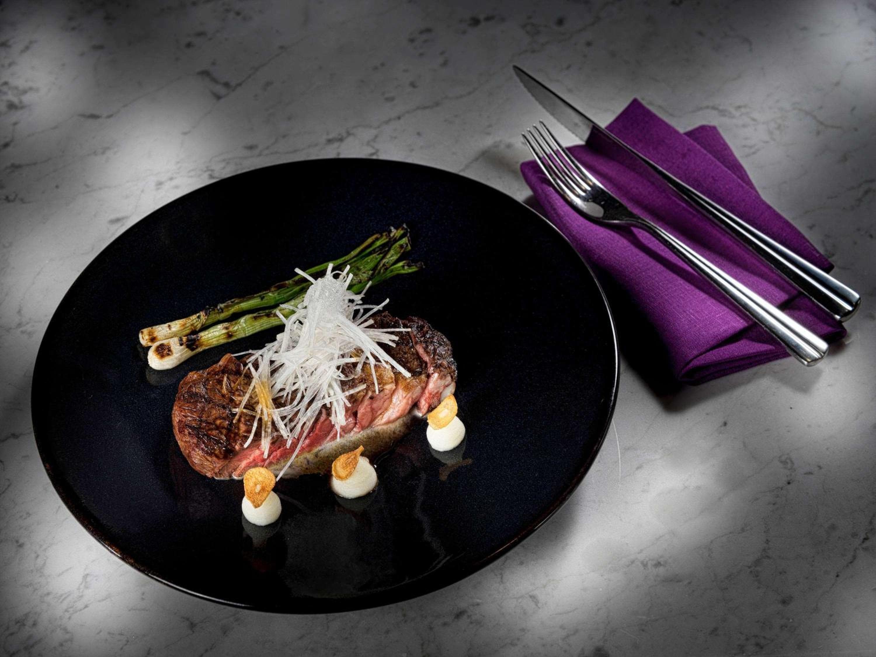 Fairmont Quasar Istanbul Hotel hotel, Büyükdere Caddesi No:76 Mecidiyeköy Şişli, Istanbul, Turkey — photo 24