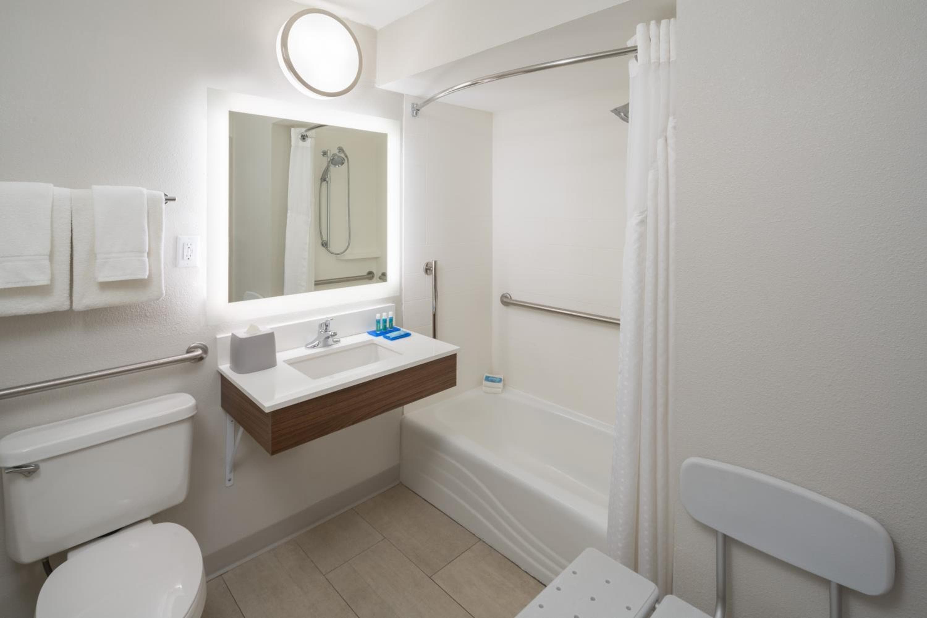 Holiday Inn Express & Suites Orlando International Airport, un hotel IHG — 14