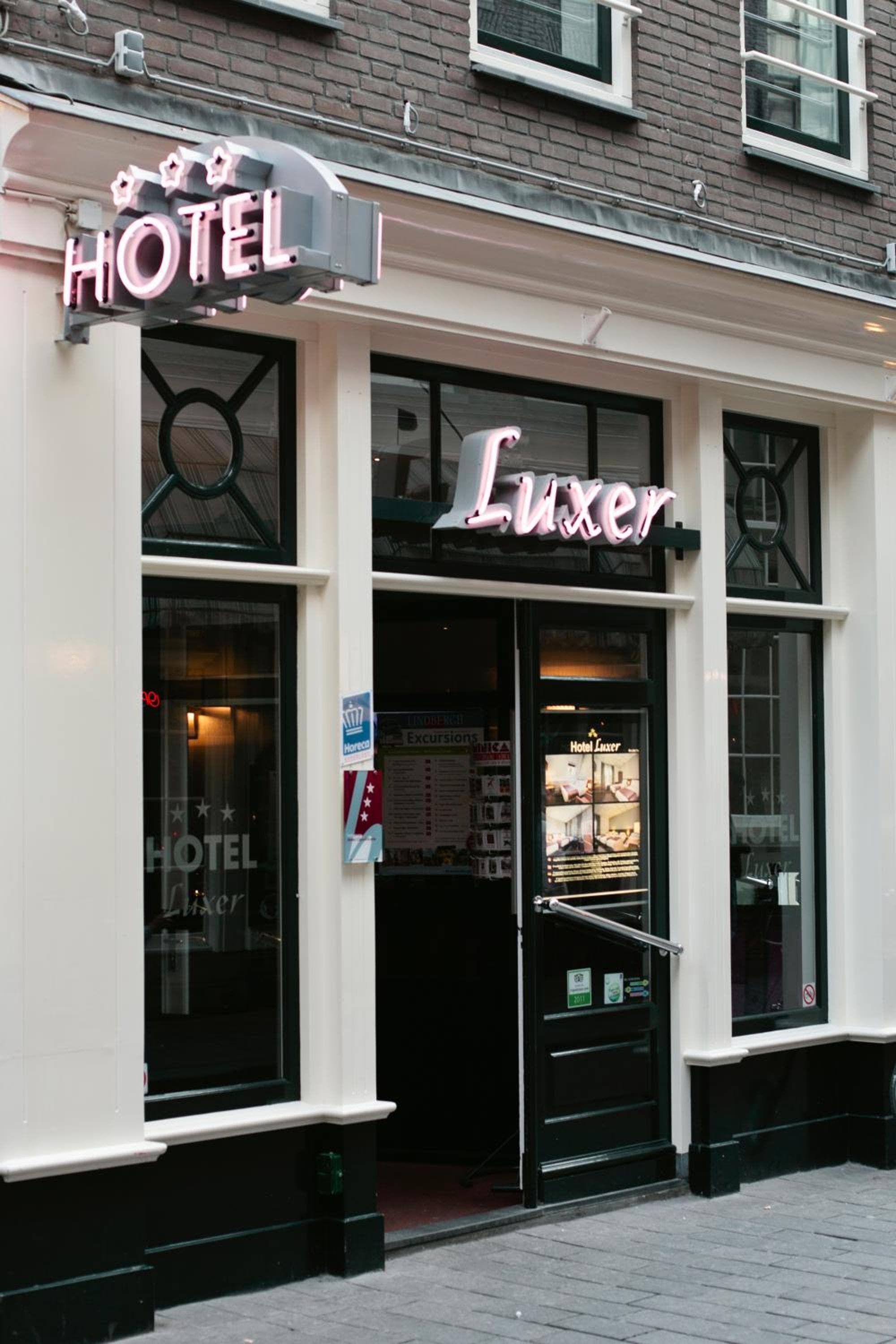 Hotel Luxer — 15
