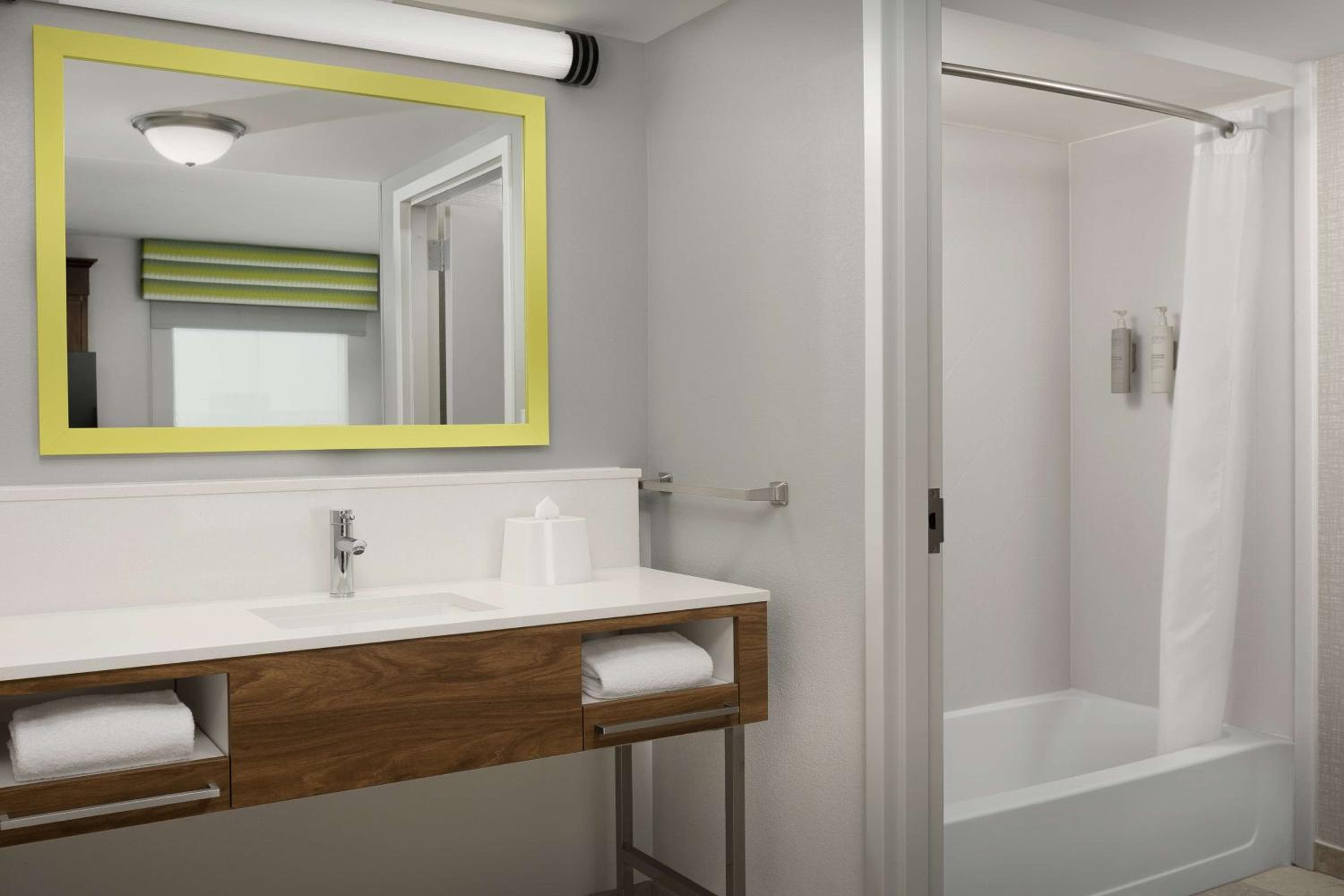 Hampton Inn & Suites Orlando North Altamonte Springs — 24