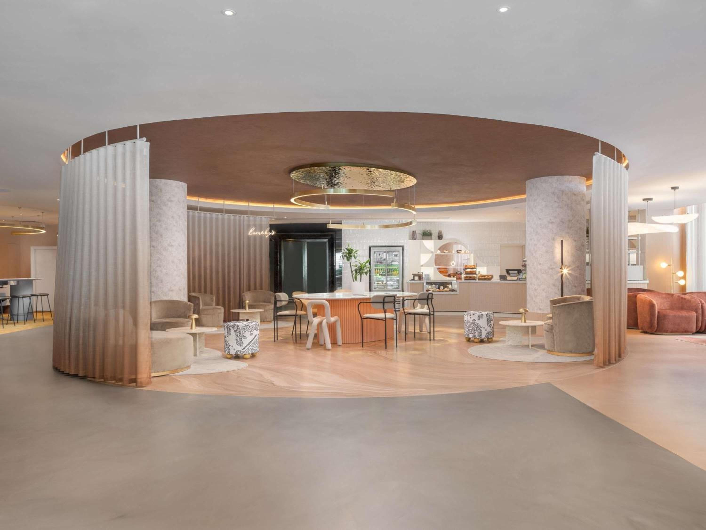 Mercure London Earls Court — 1