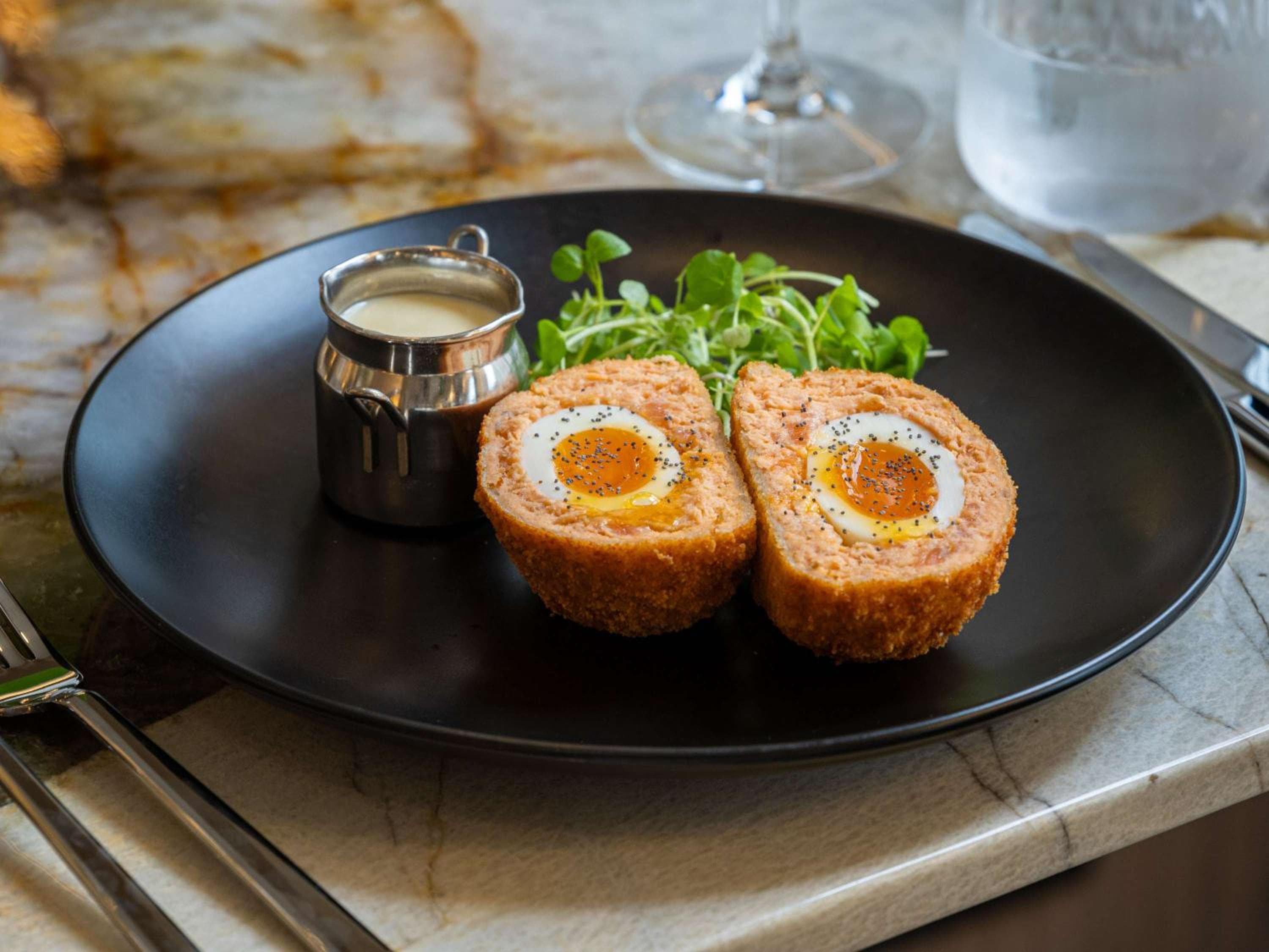 Mercure London Earls Court — 10